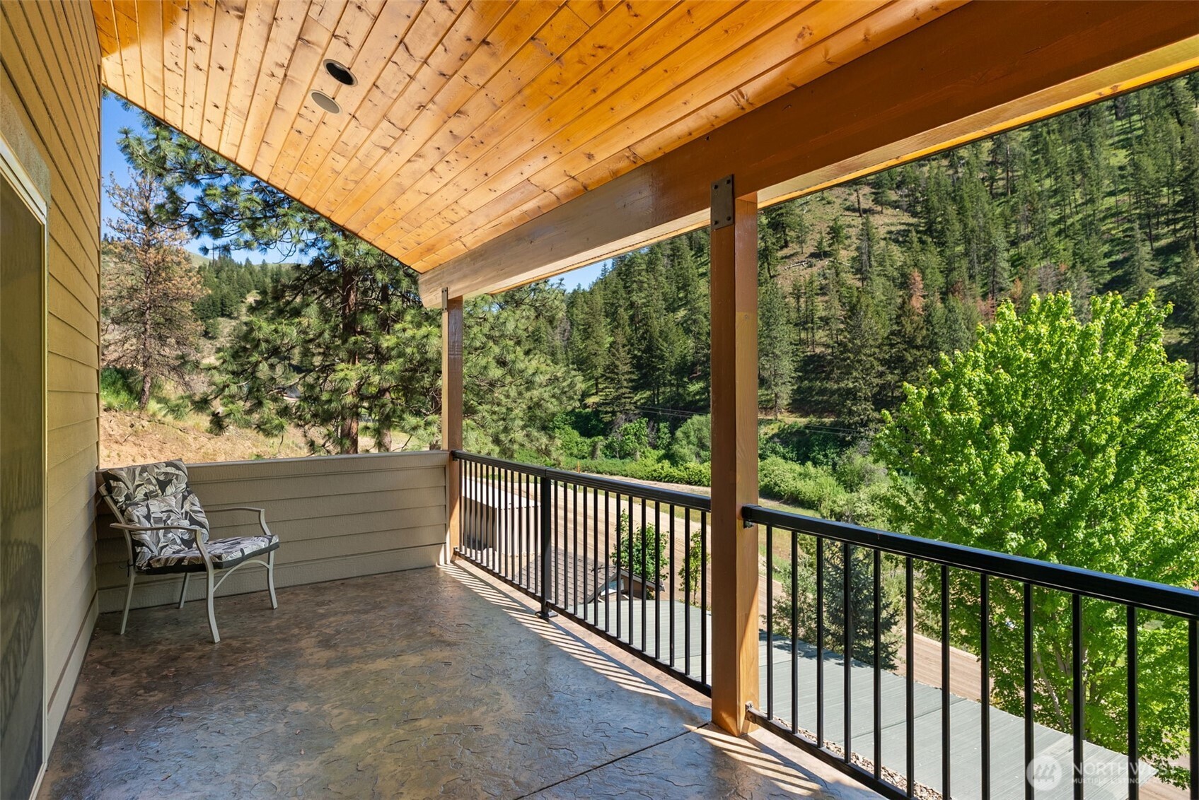 5230 Crum Canyon Road Property Photo 15