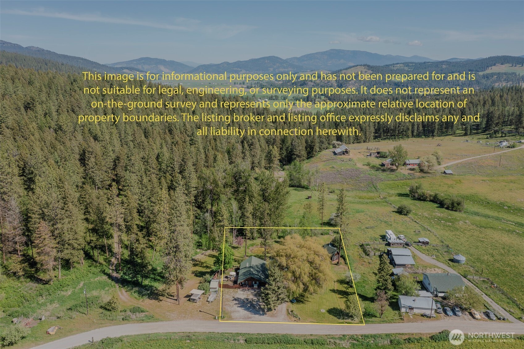 798 Barzee Road Property Photo 4