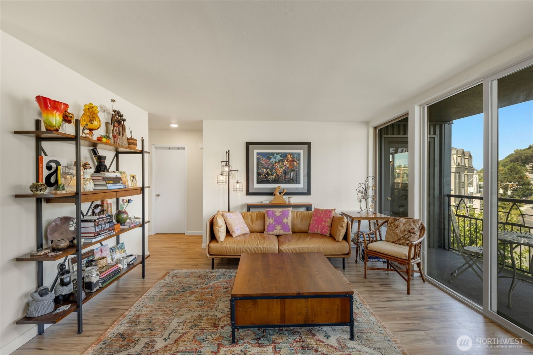 507 W Mercer Street 704 Property Photo 5