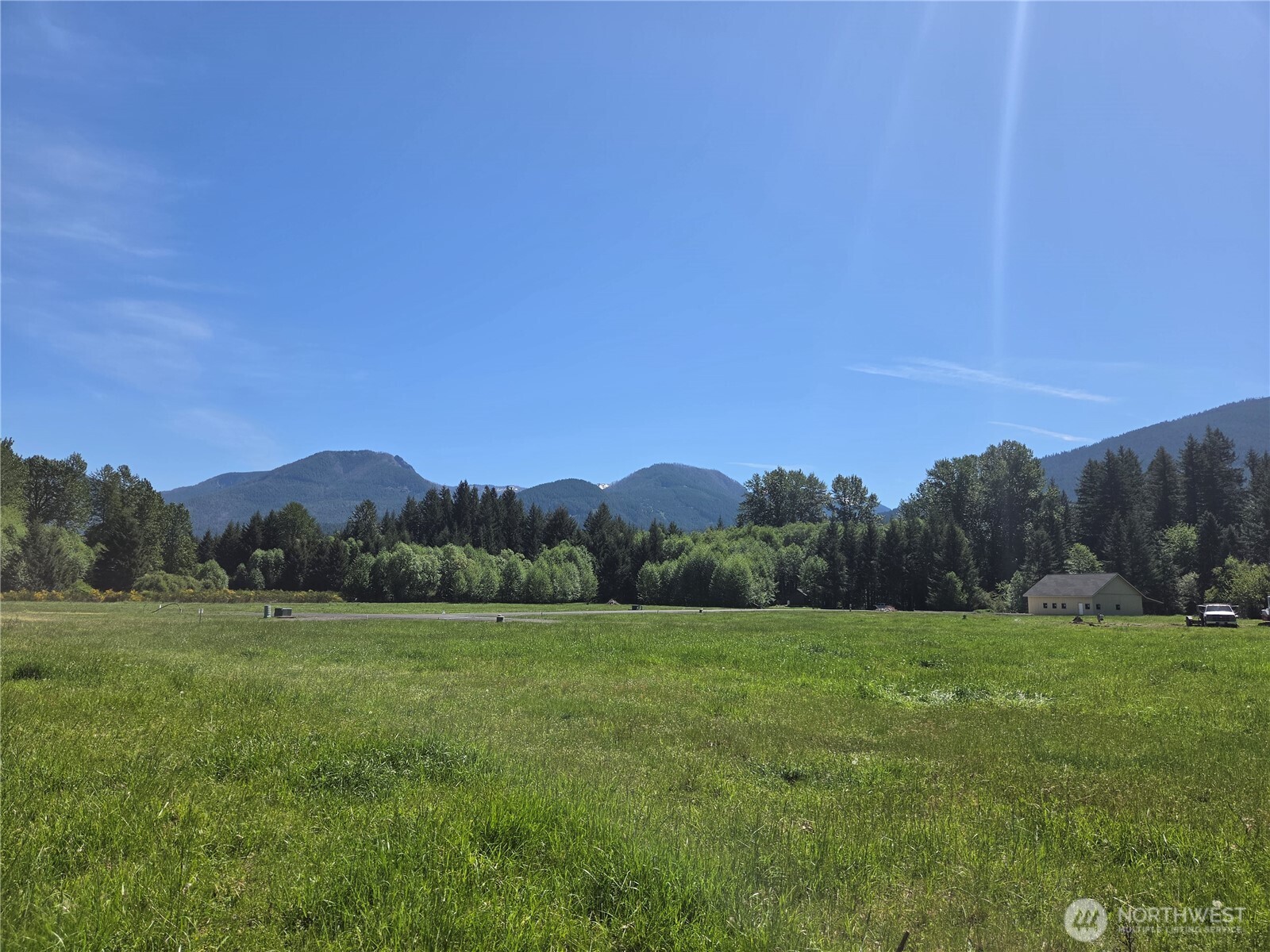 127 Campfire Lane Property Photo 1