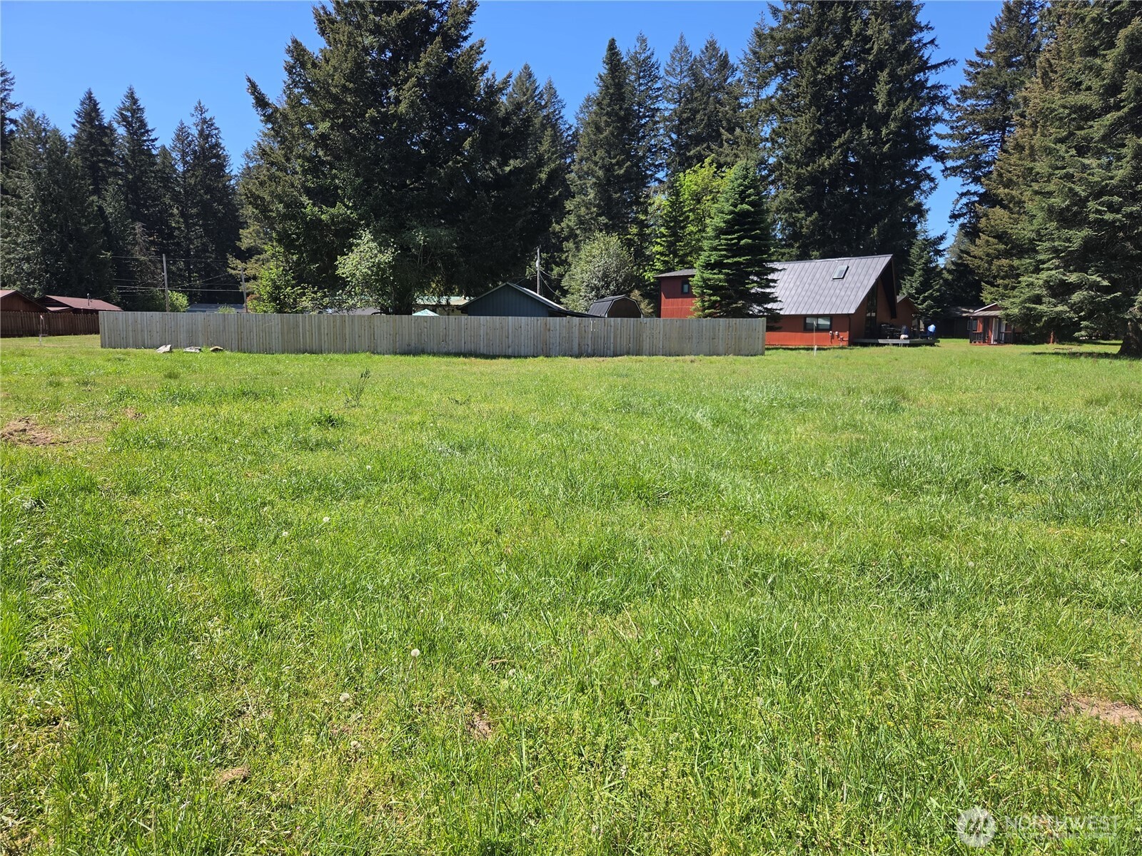127 Campfire Lane Property Photo 5