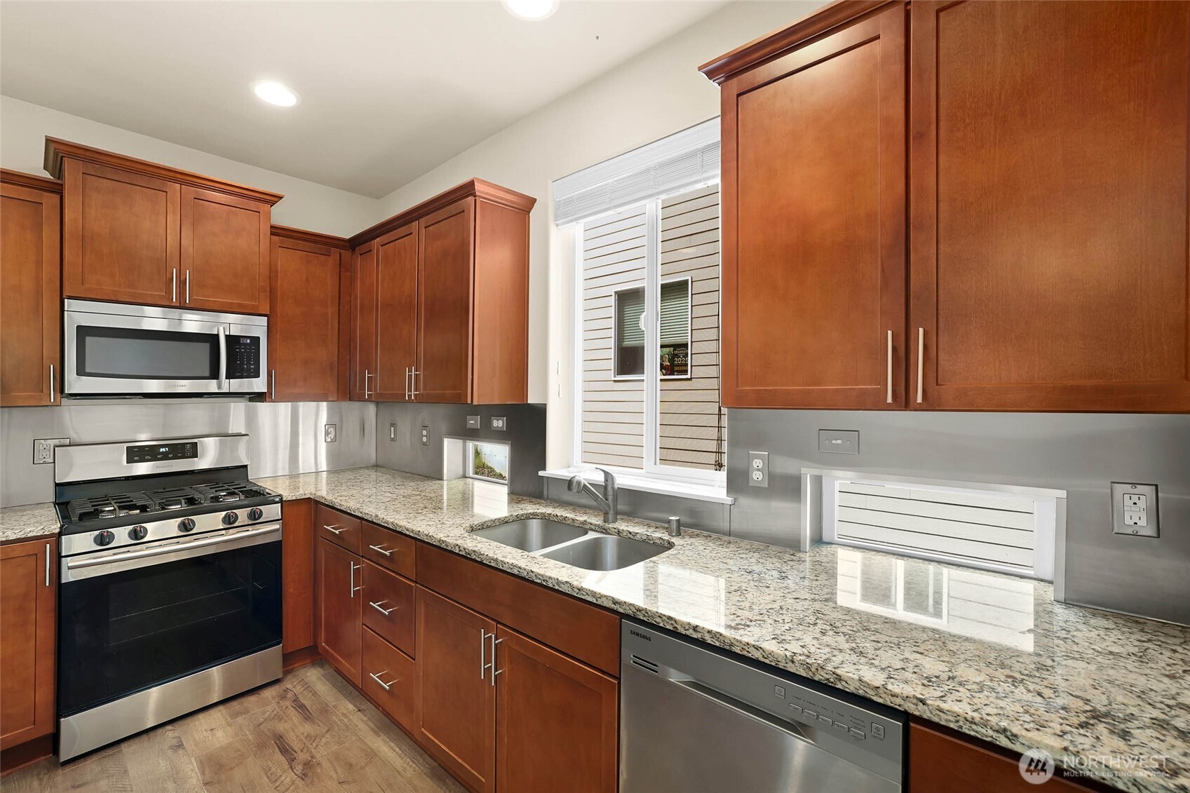 1430 Ethel Street Property Photo 6