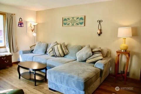 505 E Astor Avenue Property Photo 4