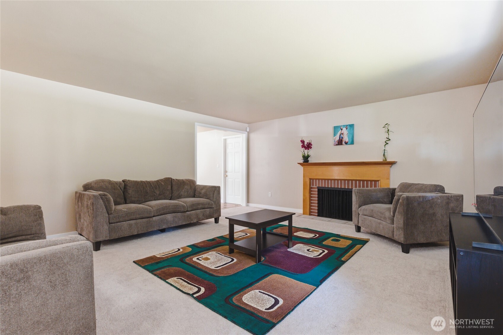 2607 92nd Street Property Photo 2