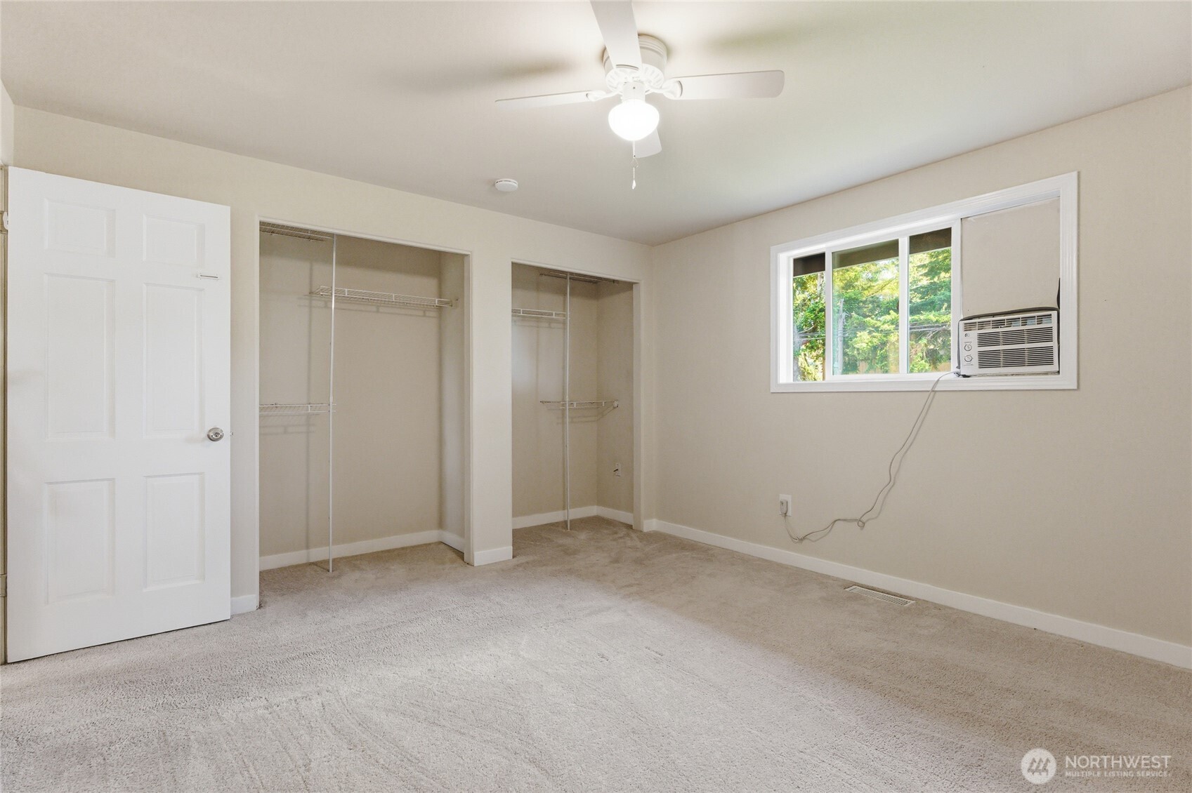 2607 92nd Street Property Photo 13