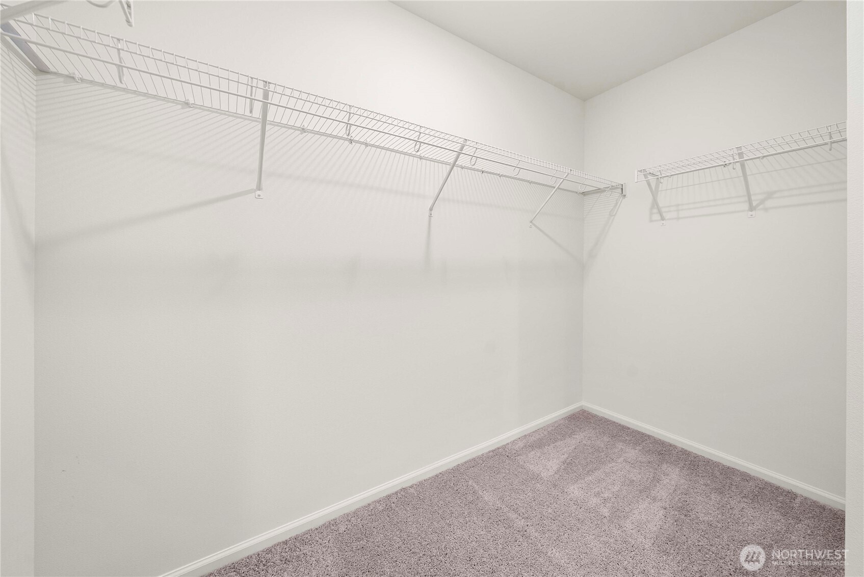 9903 Ferns Loop Property Photo 19