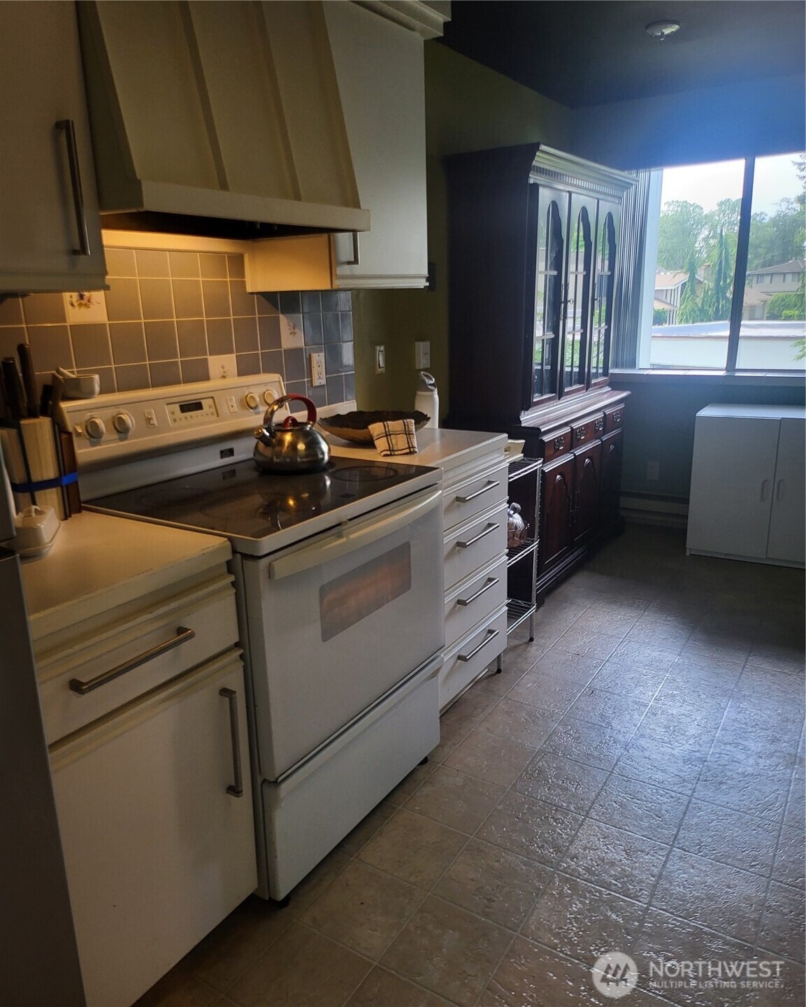 7501 Ruby Drive G203 Property Photo 14