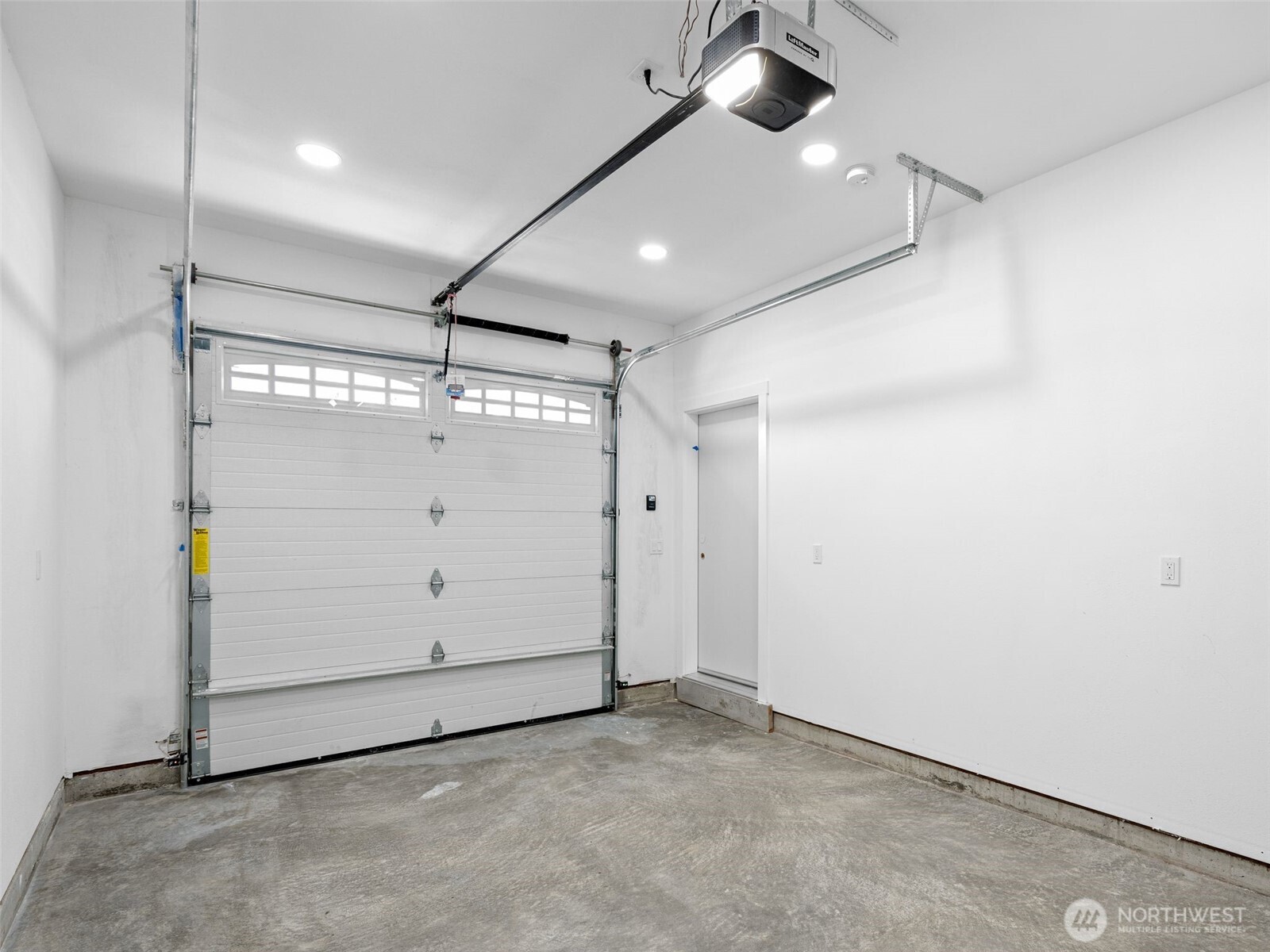31904 I Street Property Photo 12