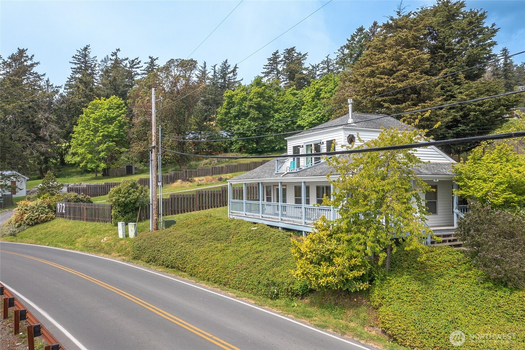 942 Deer Harbor Road Property Photo 2