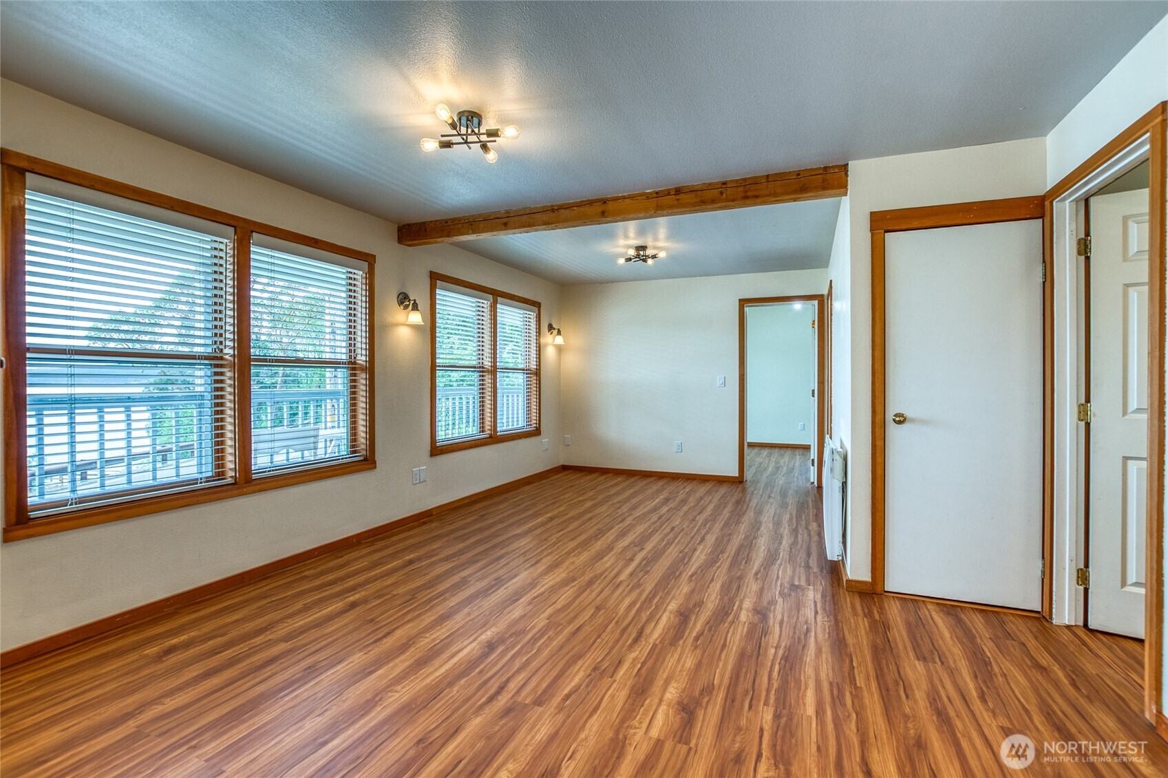 942 Deer Harbor Road Property Photo 10