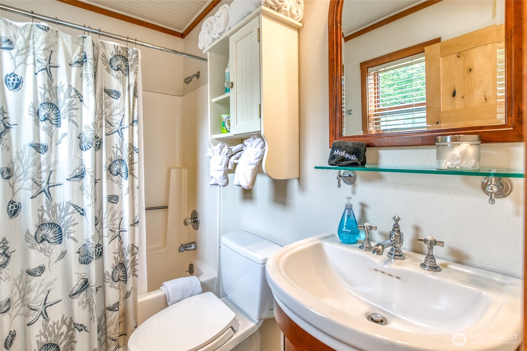 942 Deer Harbor Road Property Photo 28