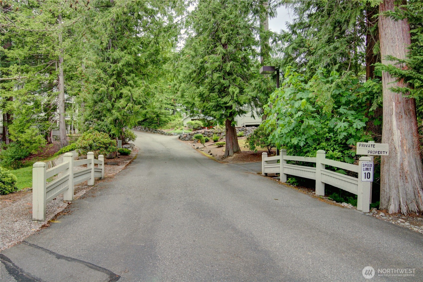 1953 Lake Whatcom Boulevard 4b Property Photo 4