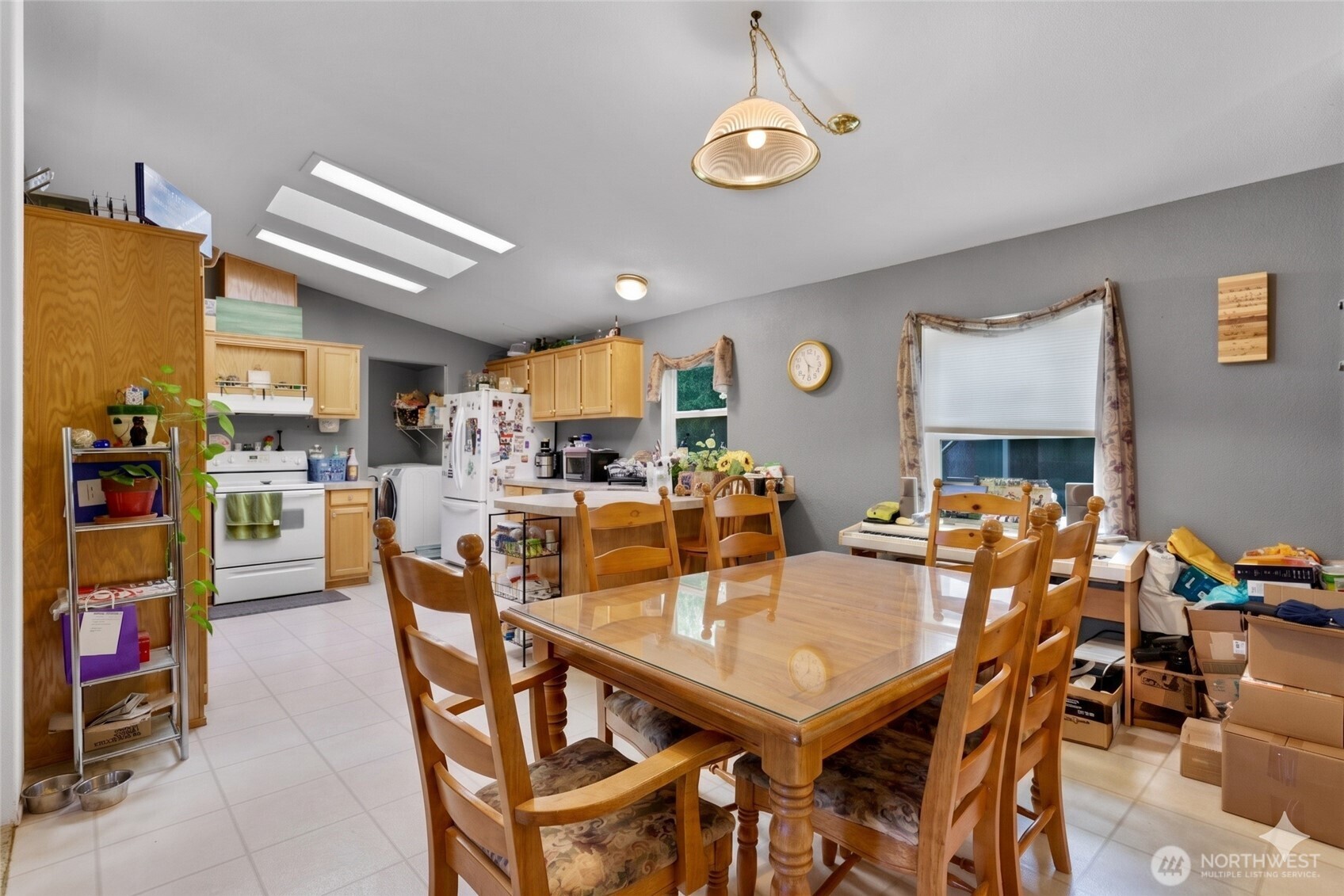 7928 Portal Way Property Photo 14