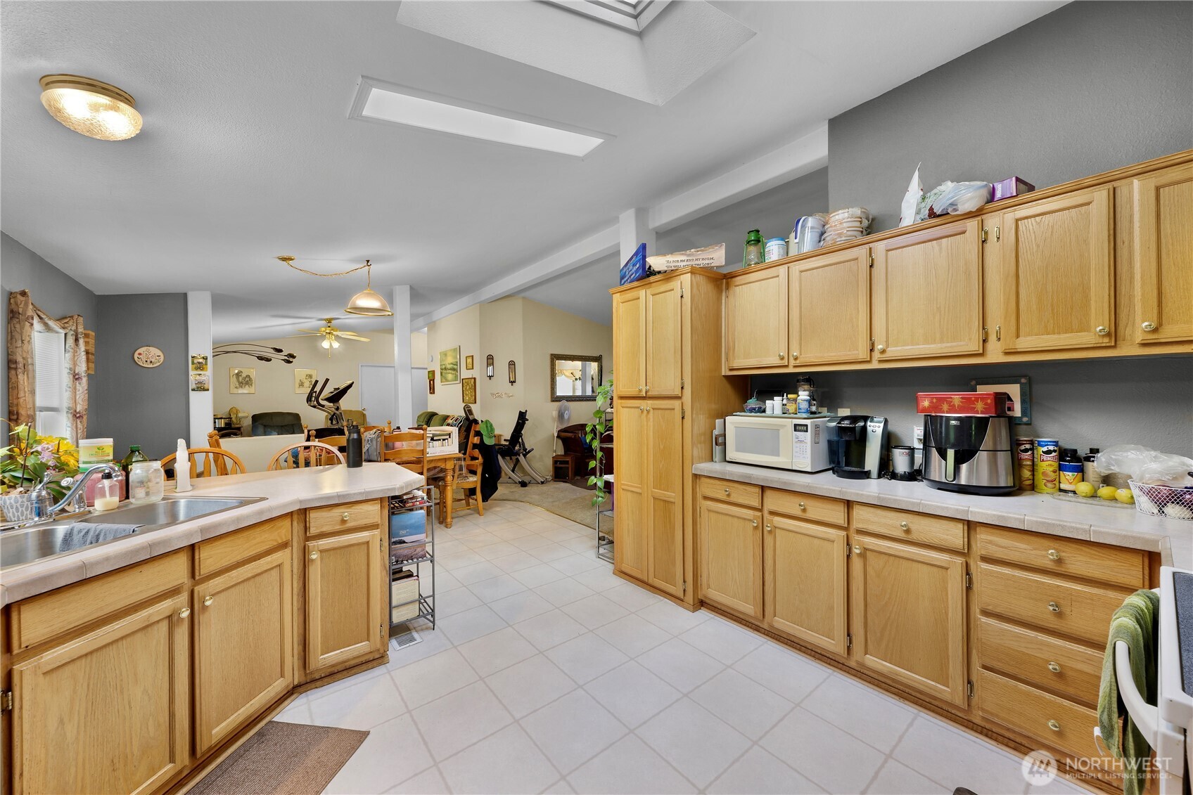7928 Portal Way Property Photo 18