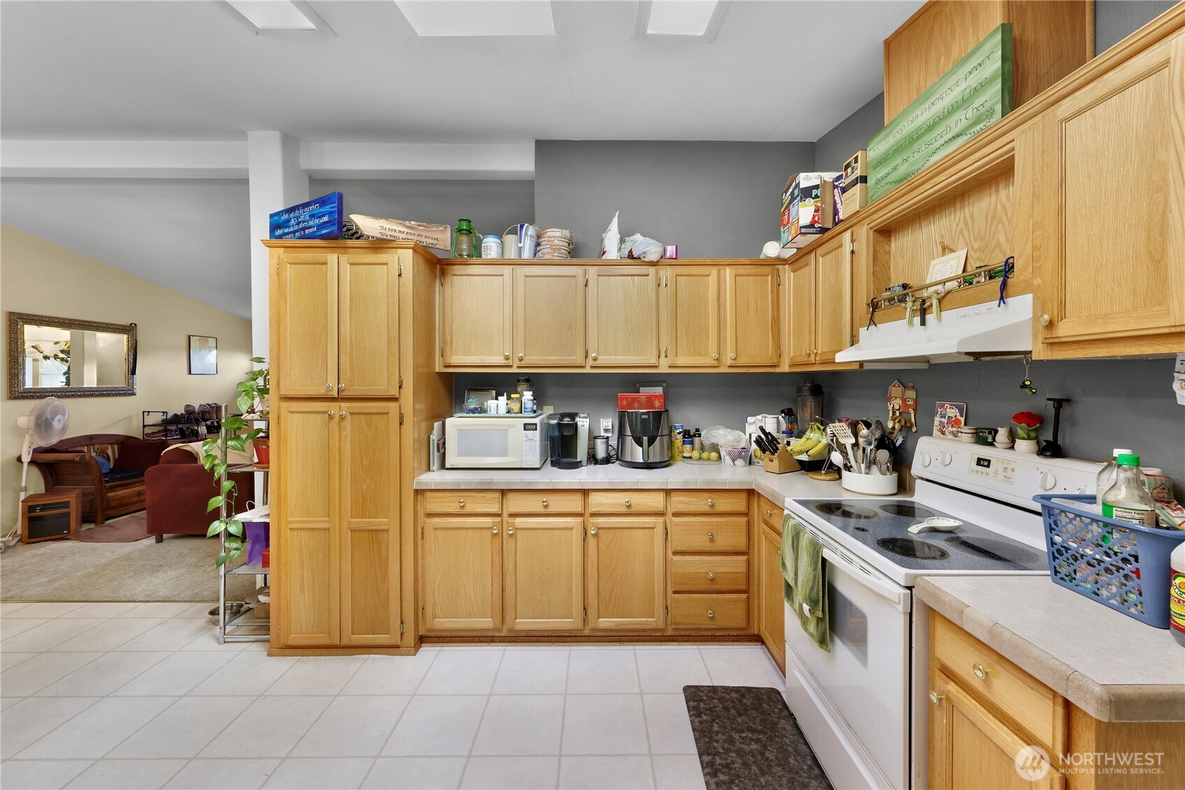 7928 Portal Way Property Photo 19
