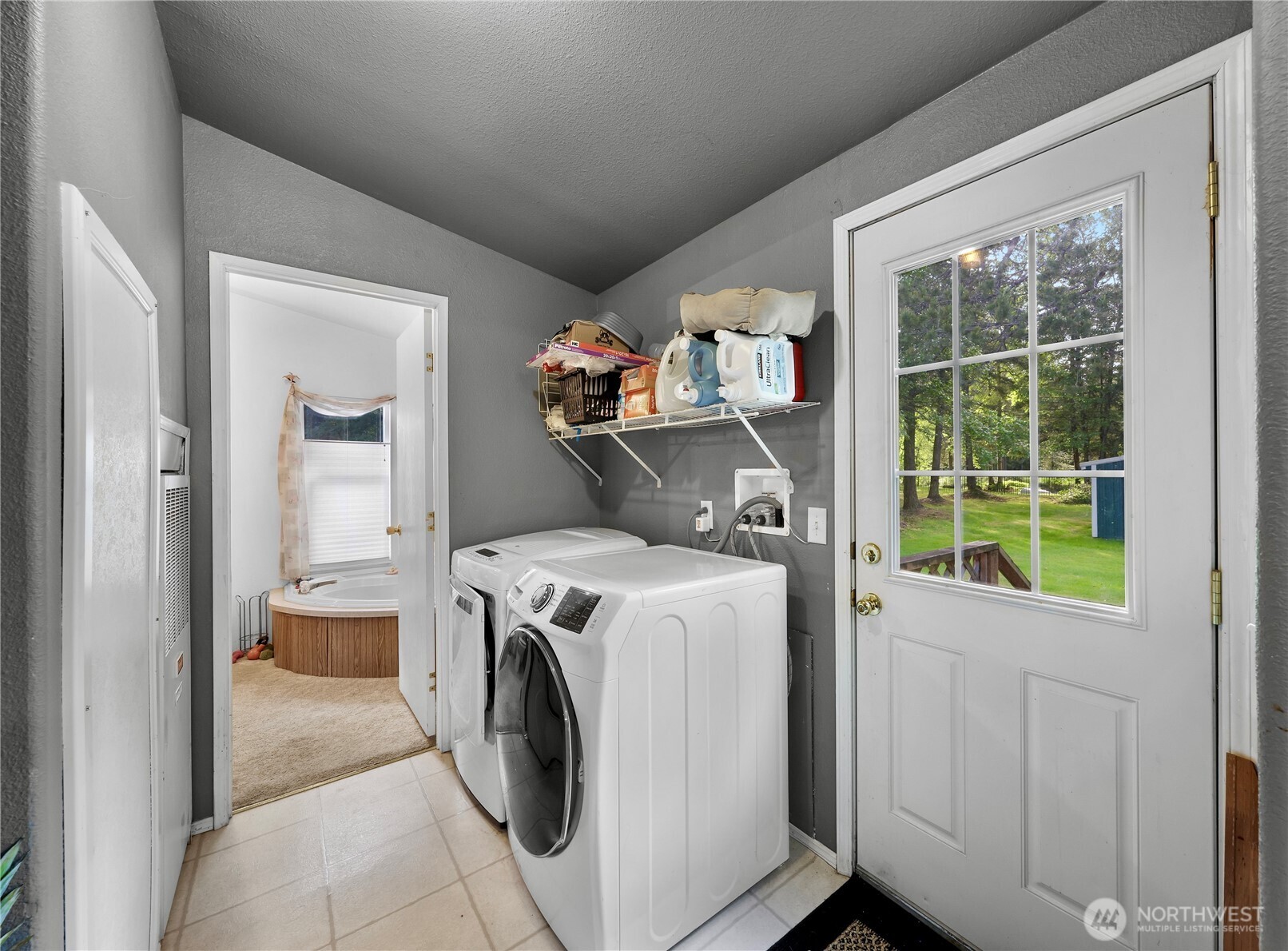 7928 Portal Way Property Photo 21