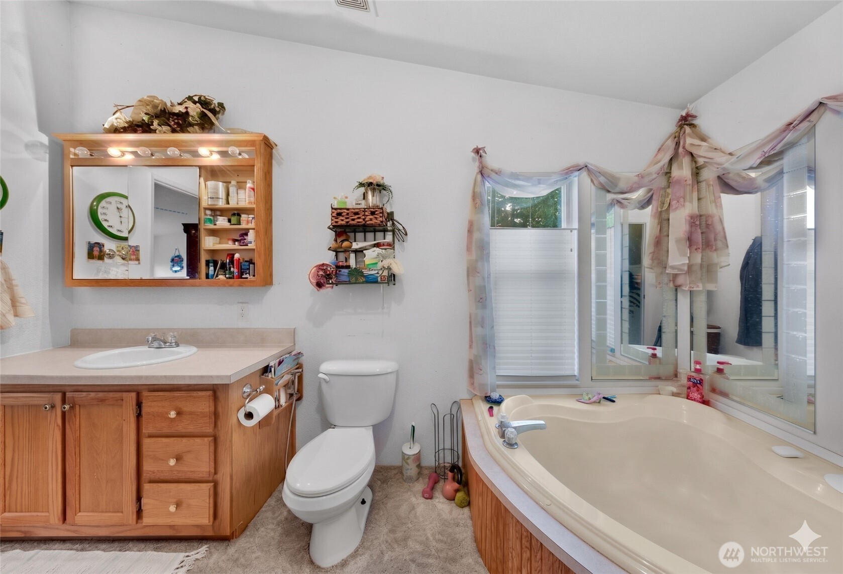 7928 Portal Way Property Photo 22
