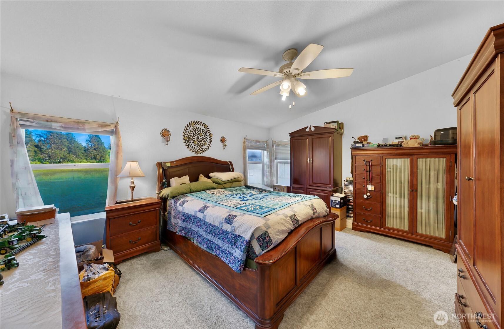 7928 Portal Way Property Photo 25