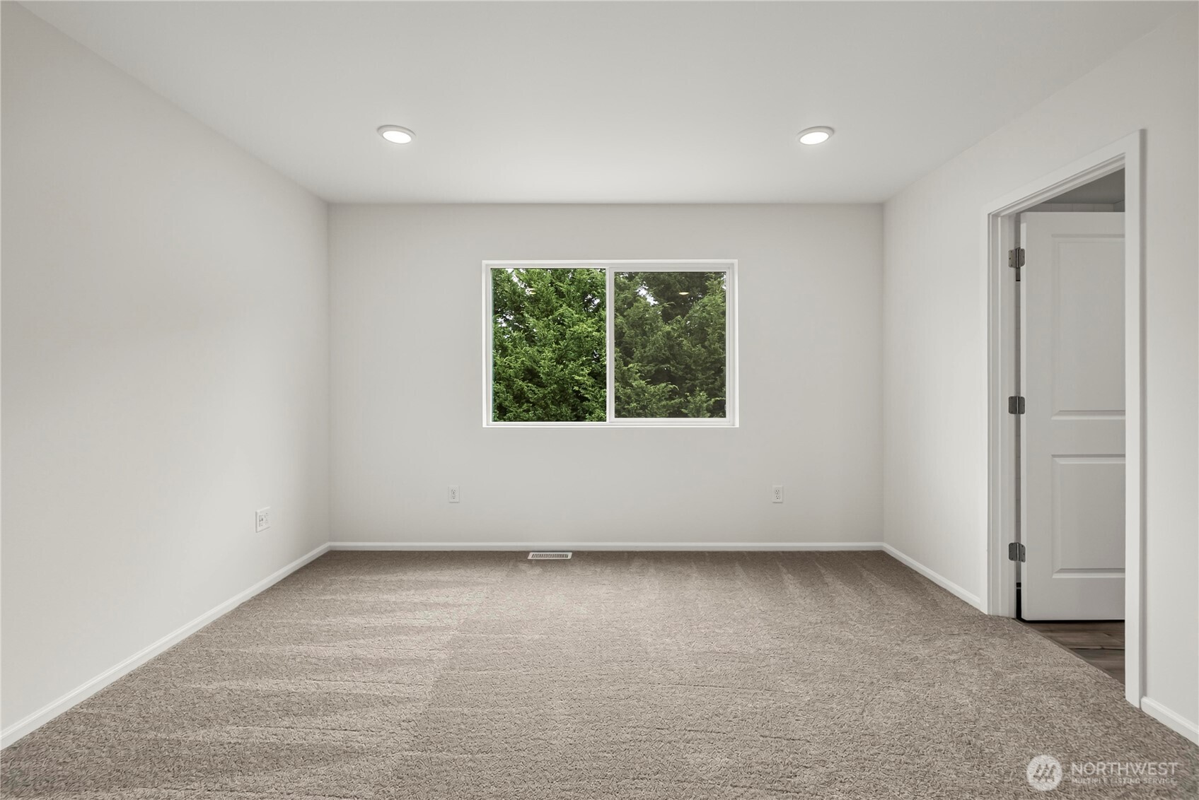 115 Willowbrook Drive Property Photo 17
