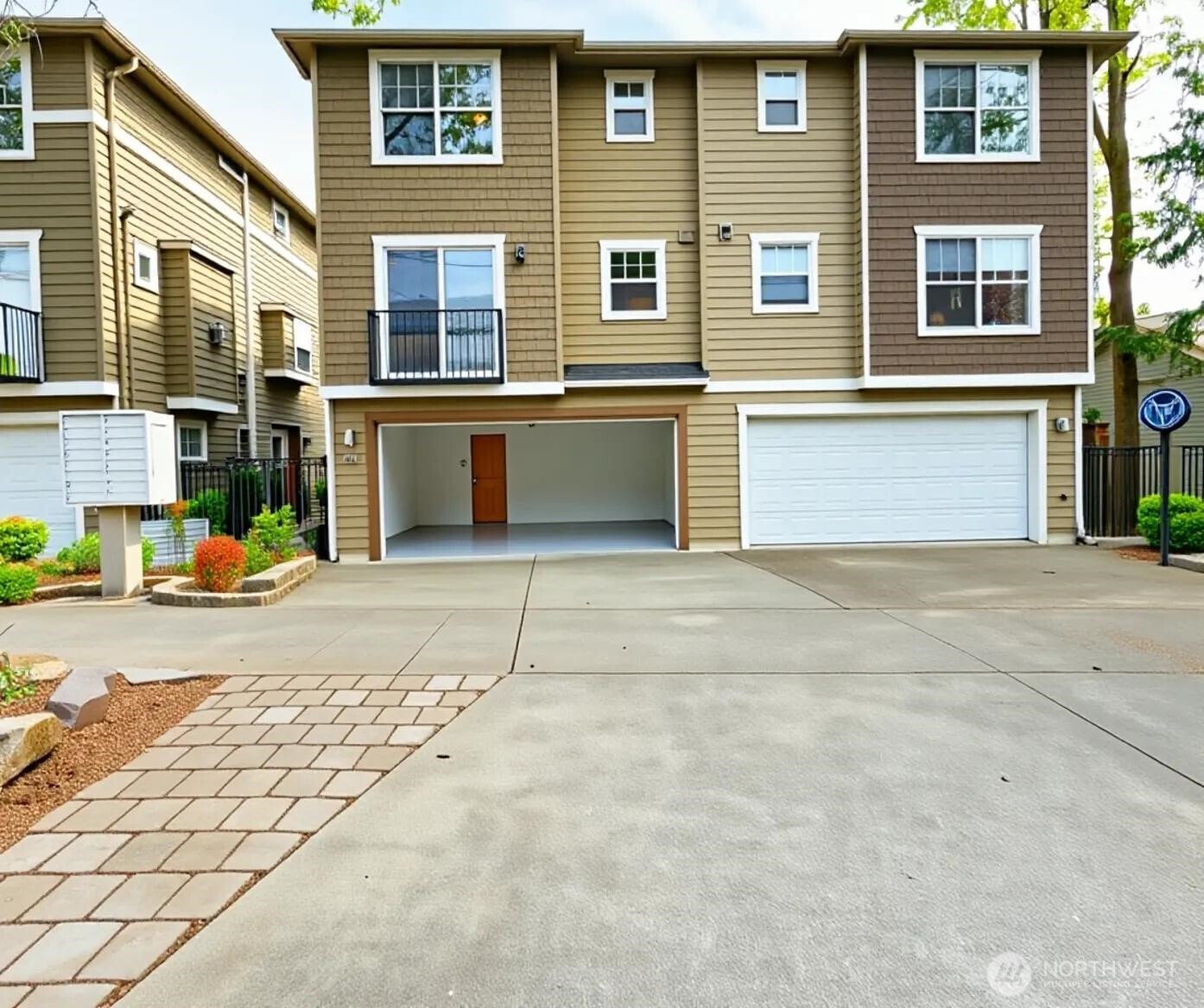 424 21st Avenue Property Photo 17