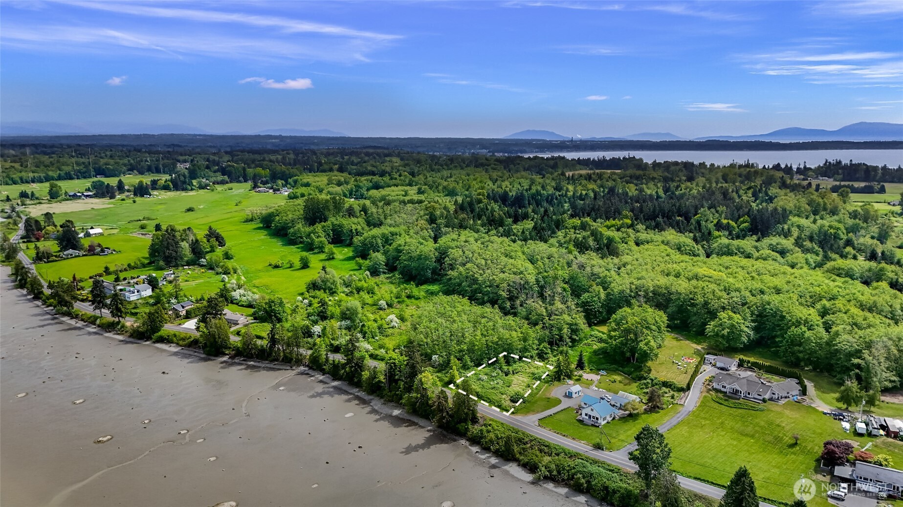 5149 Drayton Harbor Road Property Photo 11