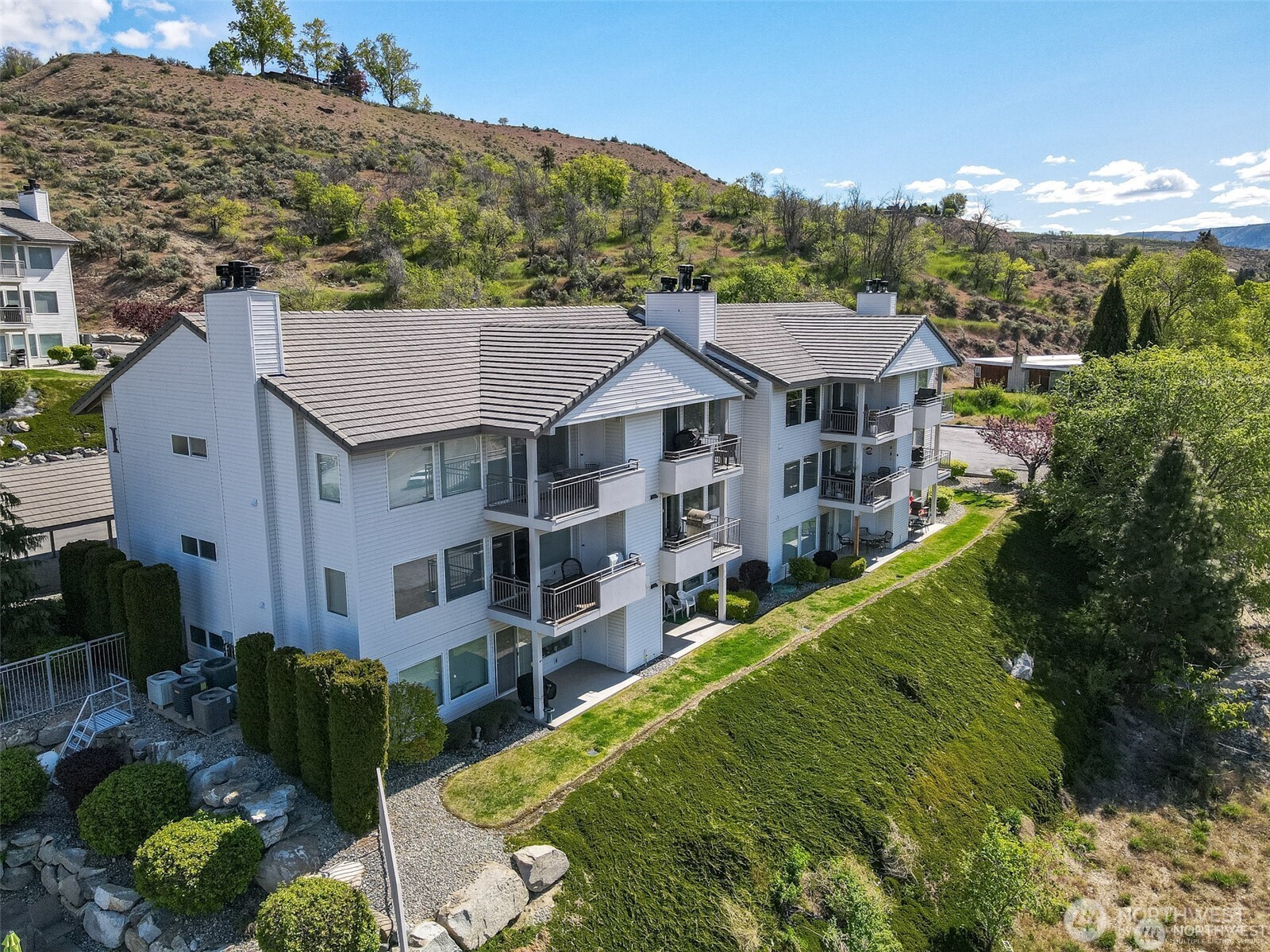 808 W Manson Highway B303 Property Photo 27
