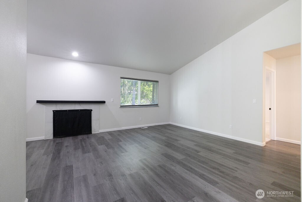10720 Eustis Hunt Road Property Photo 4
