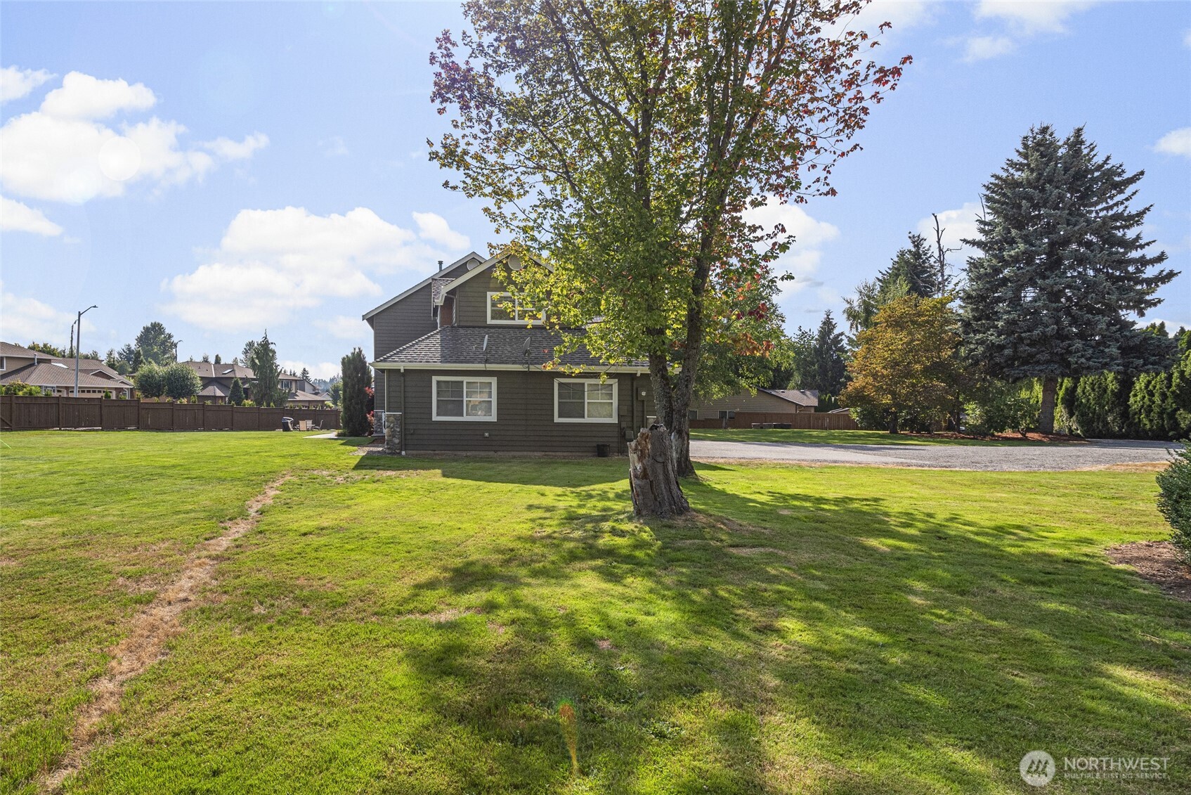 4300 144th Street Property Photo 31
