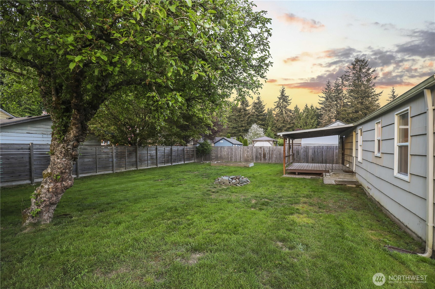 3608 Se 5th Place Property Photo 27