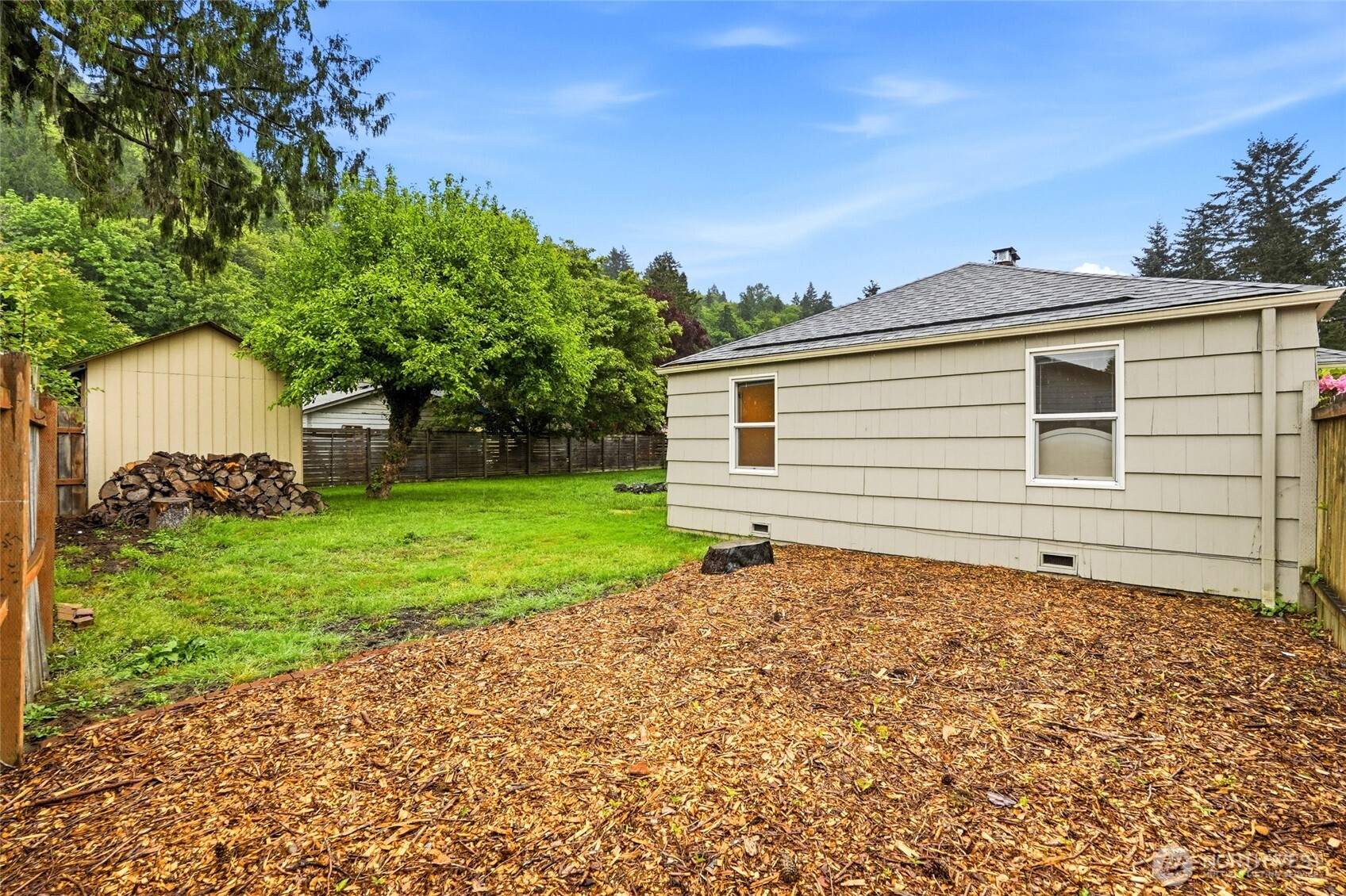 3608 Se 5th Place Property Photo 28
