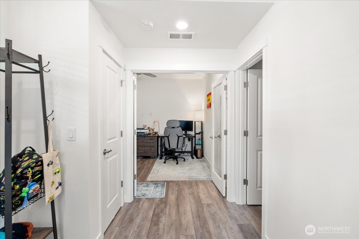 18104 Se 242nd Street Property Photo 14