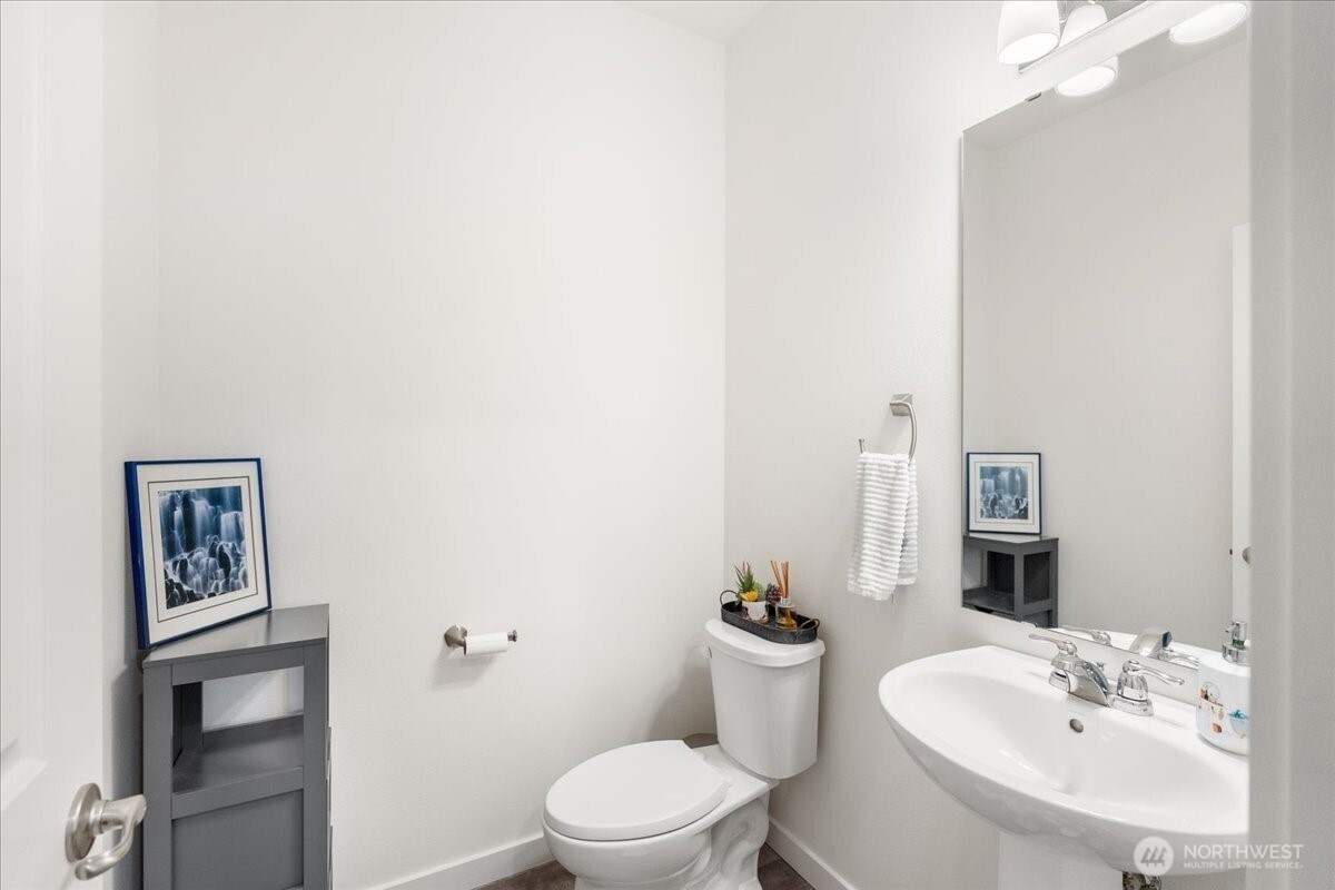 18104 Se 242nd Street Property Photo 16