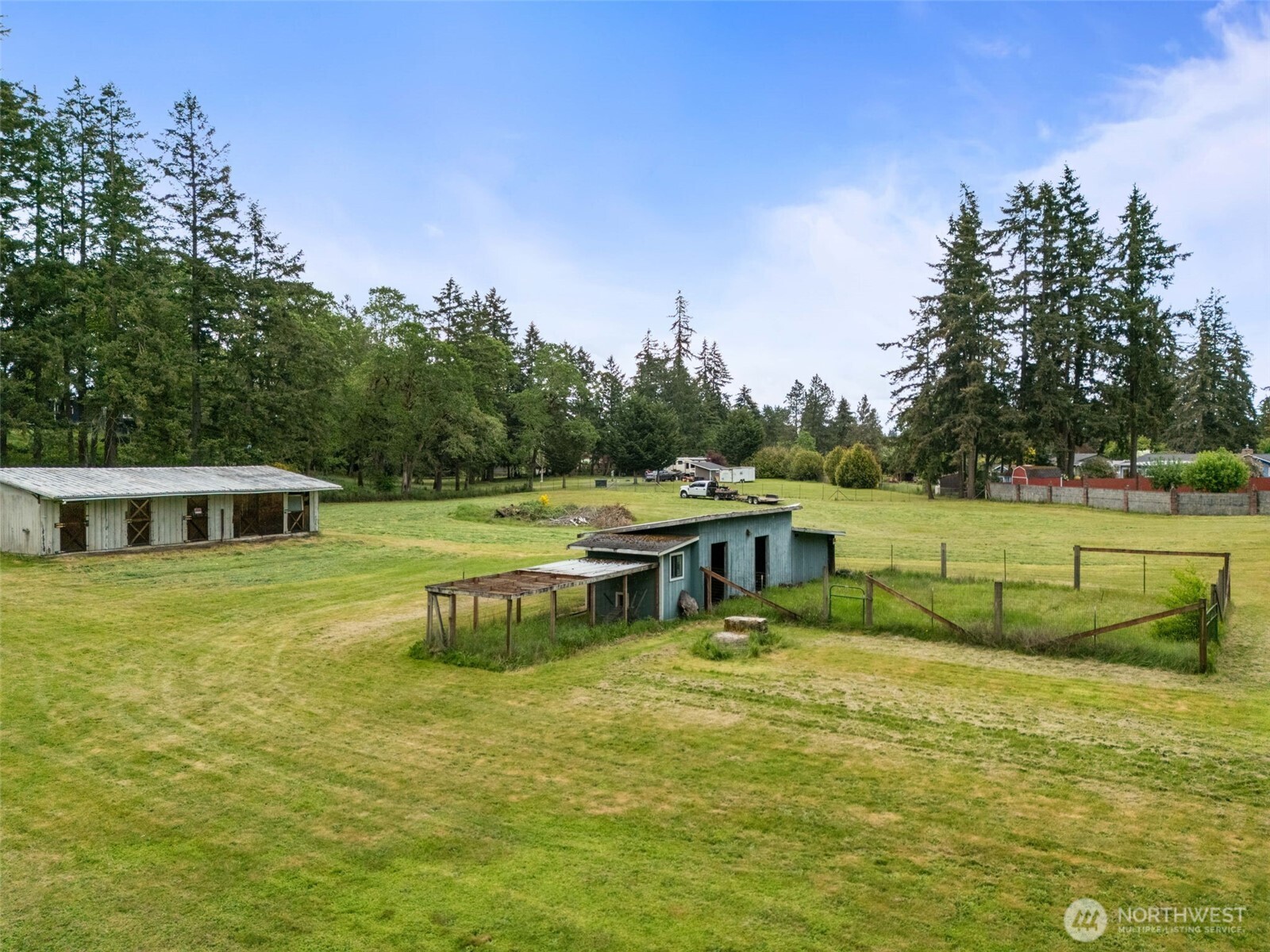 19608 8th Avenue Property Photo 9