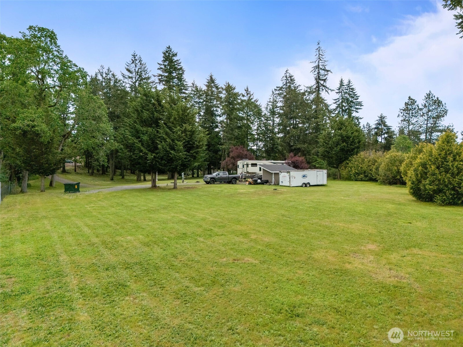 19608 8th Avenue Property Photo 11
