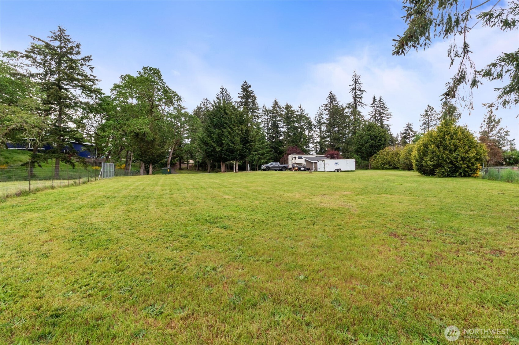 19608 8th Avenue Property Photo 12
