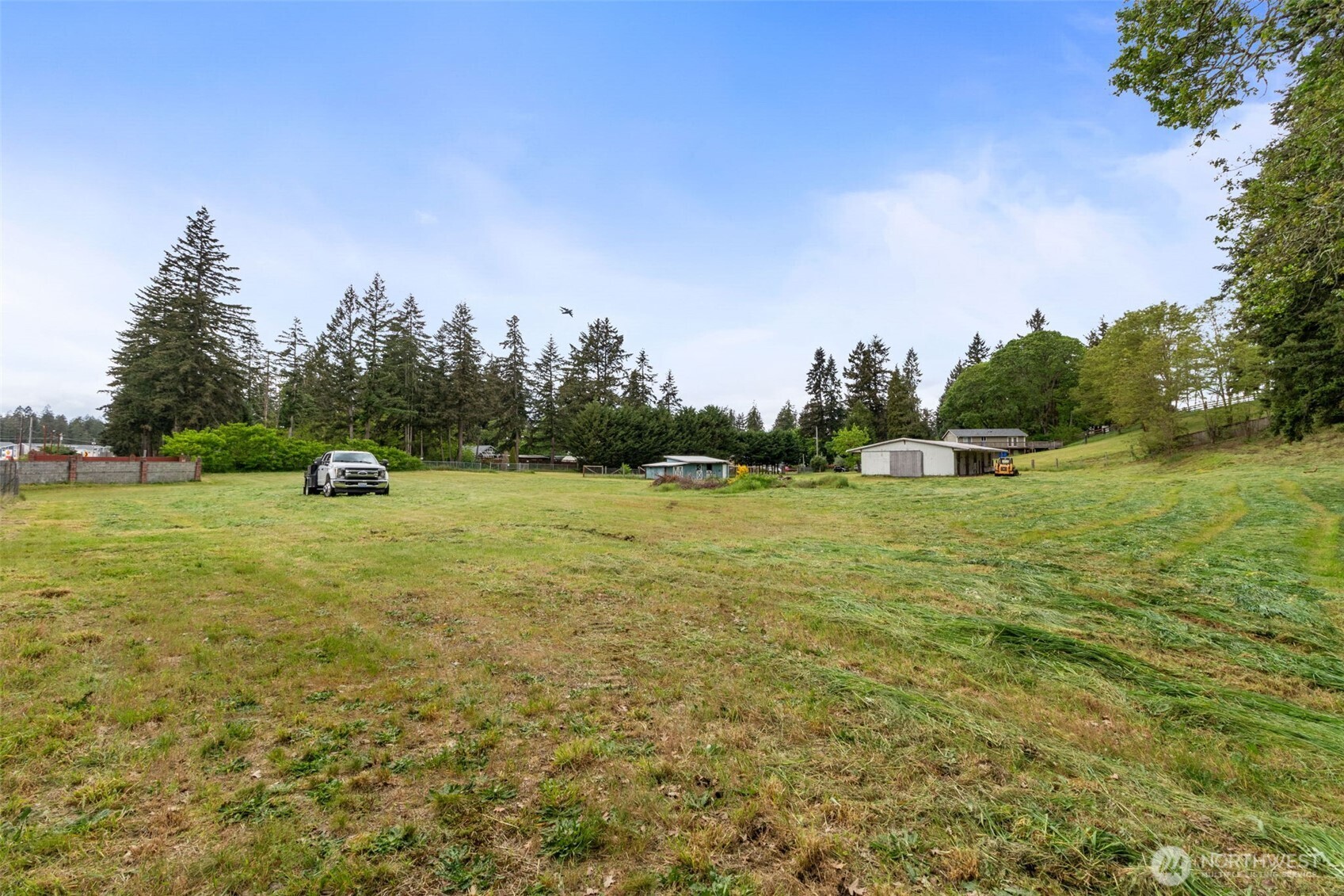 19608 8th Avenue Property Photo 13
