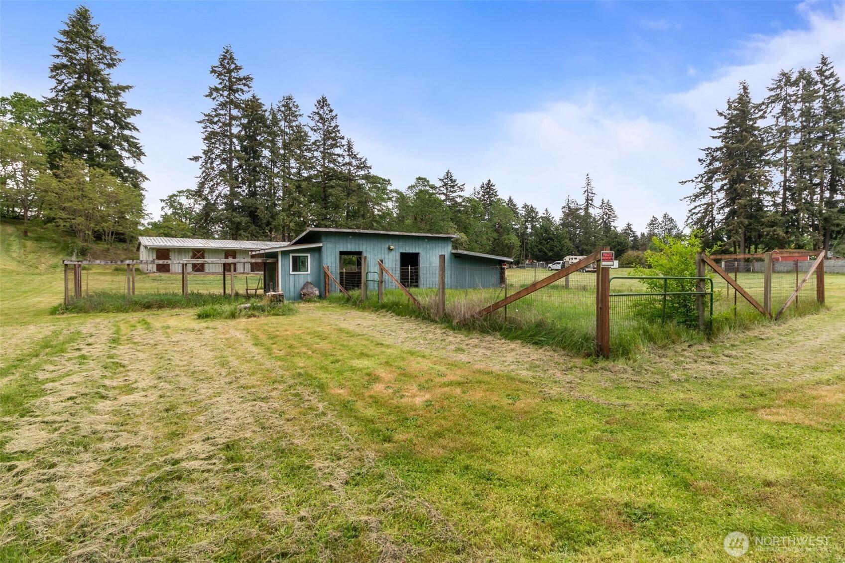 19608 8th Avenue Property Photo 17