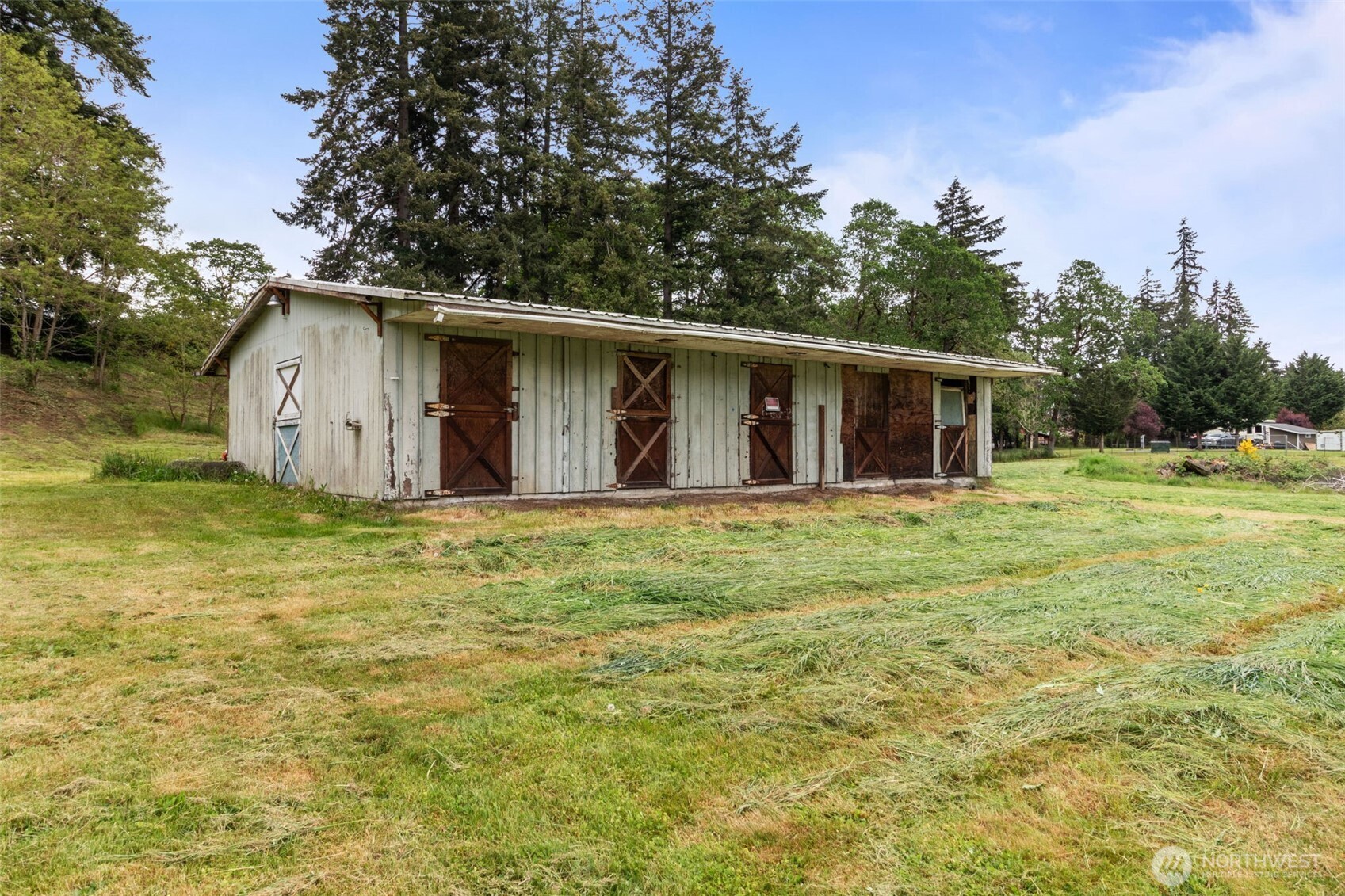 19608 8th Avenue Property Photo 18