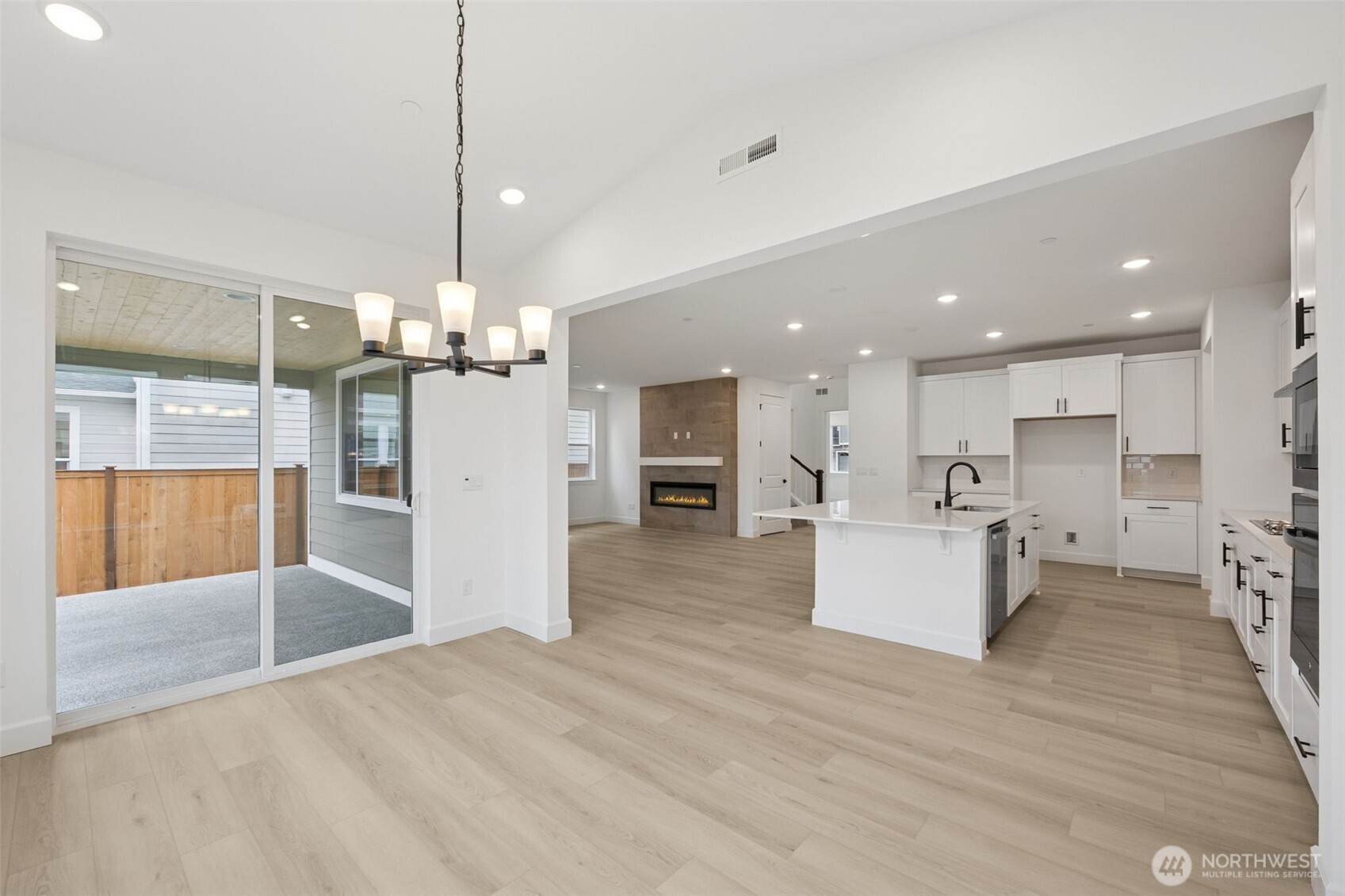 13911 180th Street 37 Property Photo 6