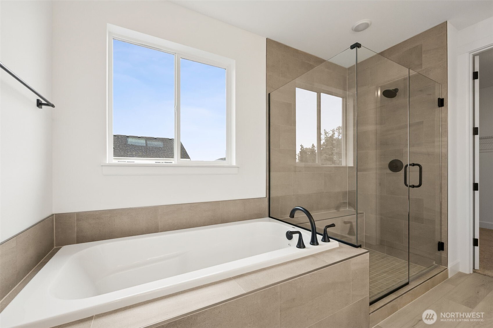 13911 180th Street 37 Property Photo 12