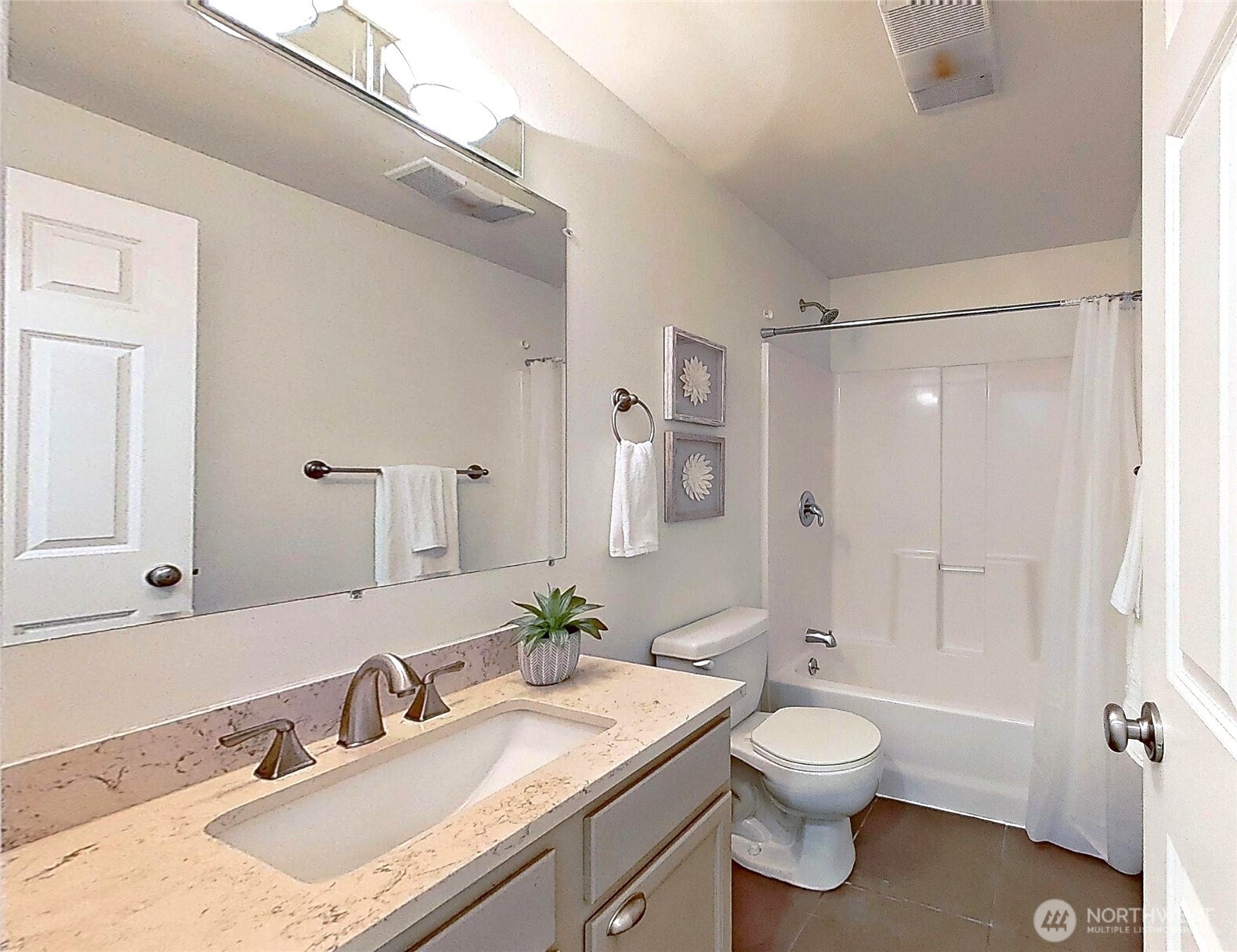 7217 87th Avenue Ct B Property Photo 21