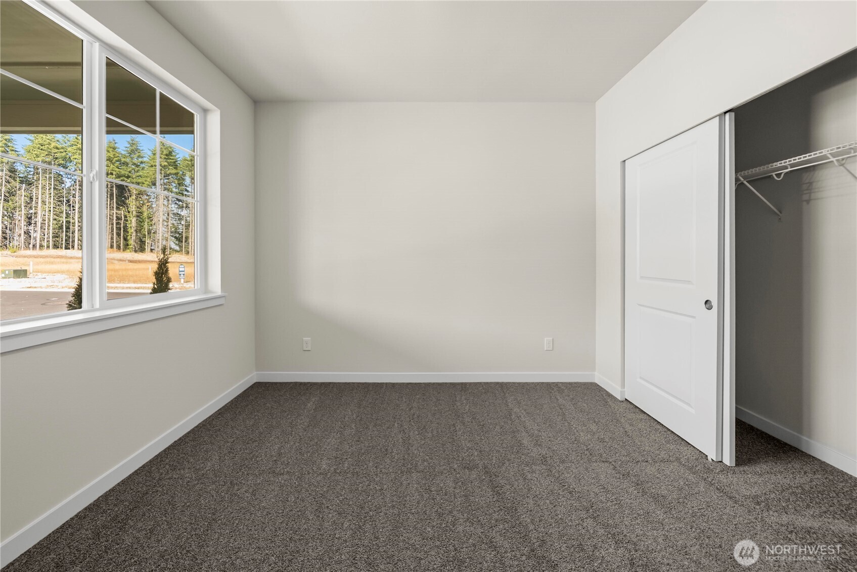 13905 207th Avenue Ct Property Photo 6