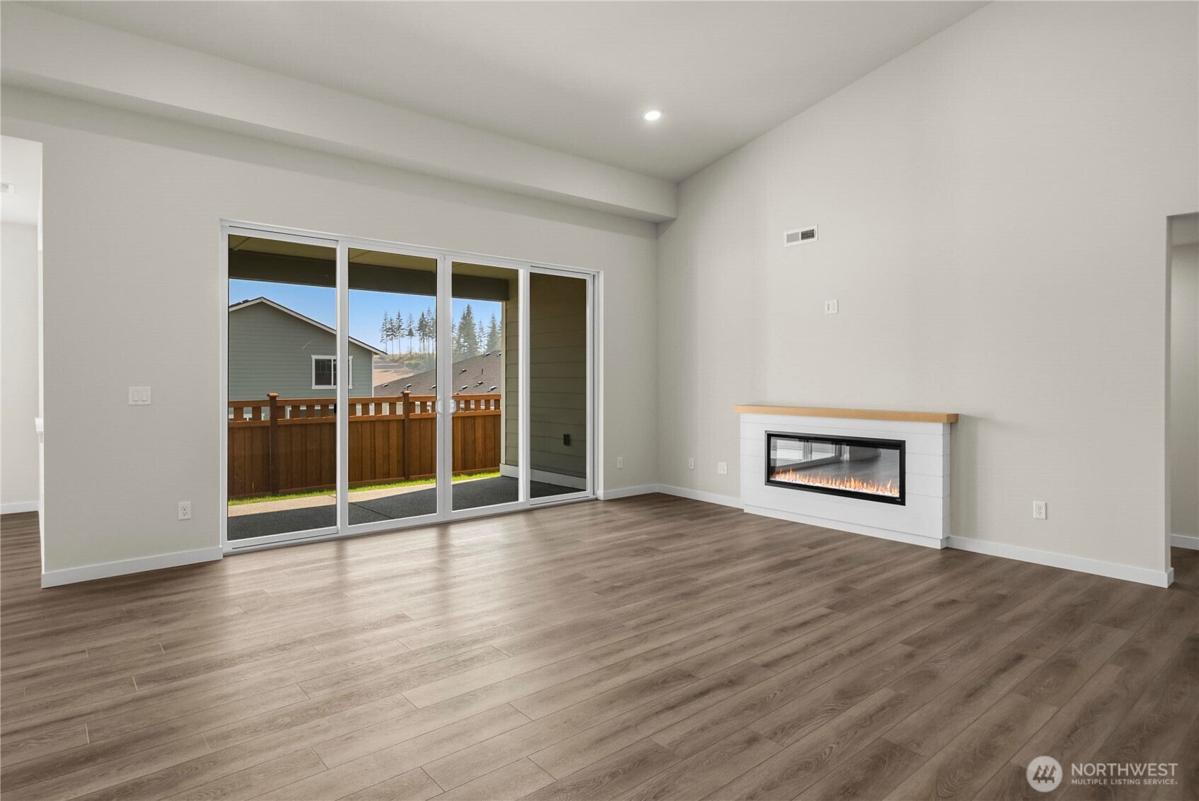 13905 207th Avenue Ct Property Photo 12
