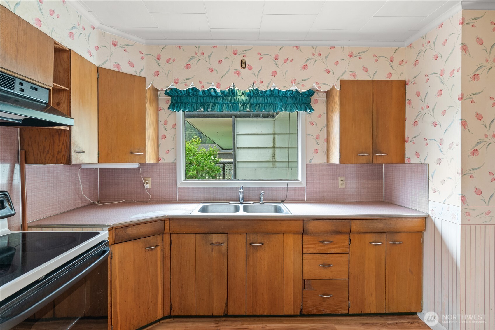 106 Jefferson Street Property Photo 13