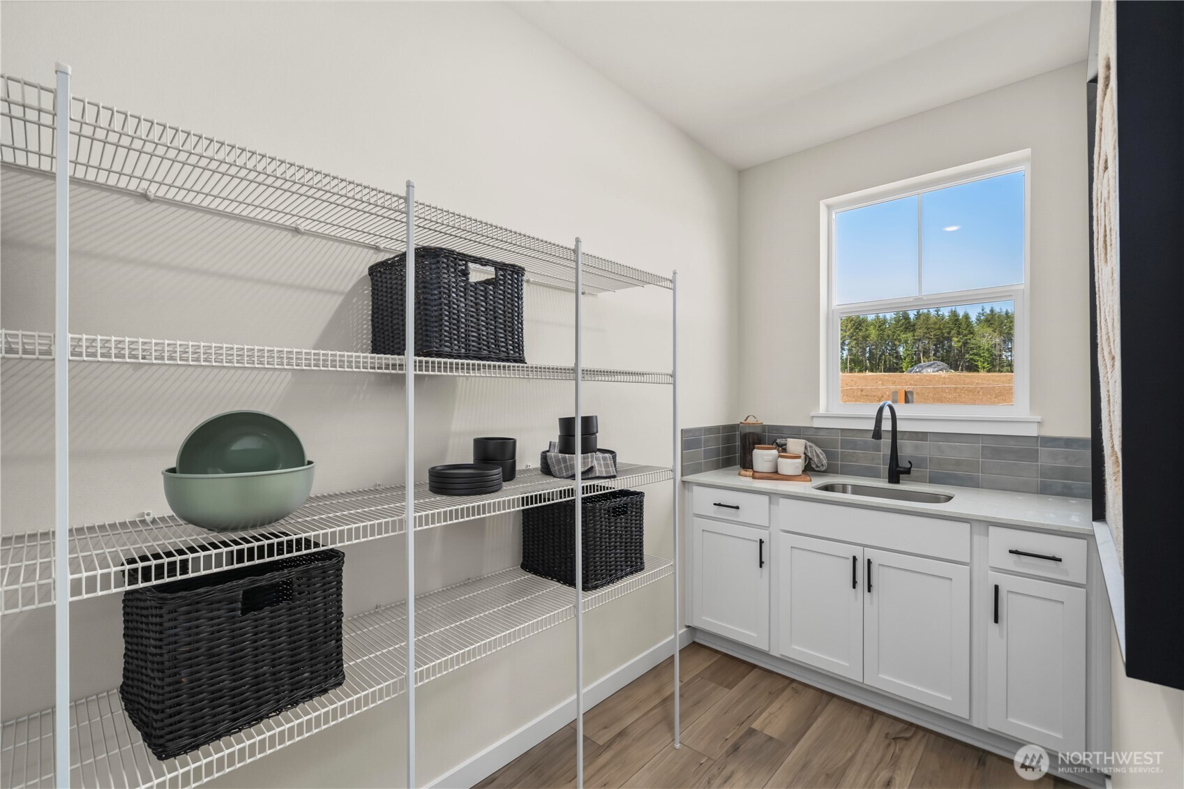 13914 208th Avenue Property Photo 13