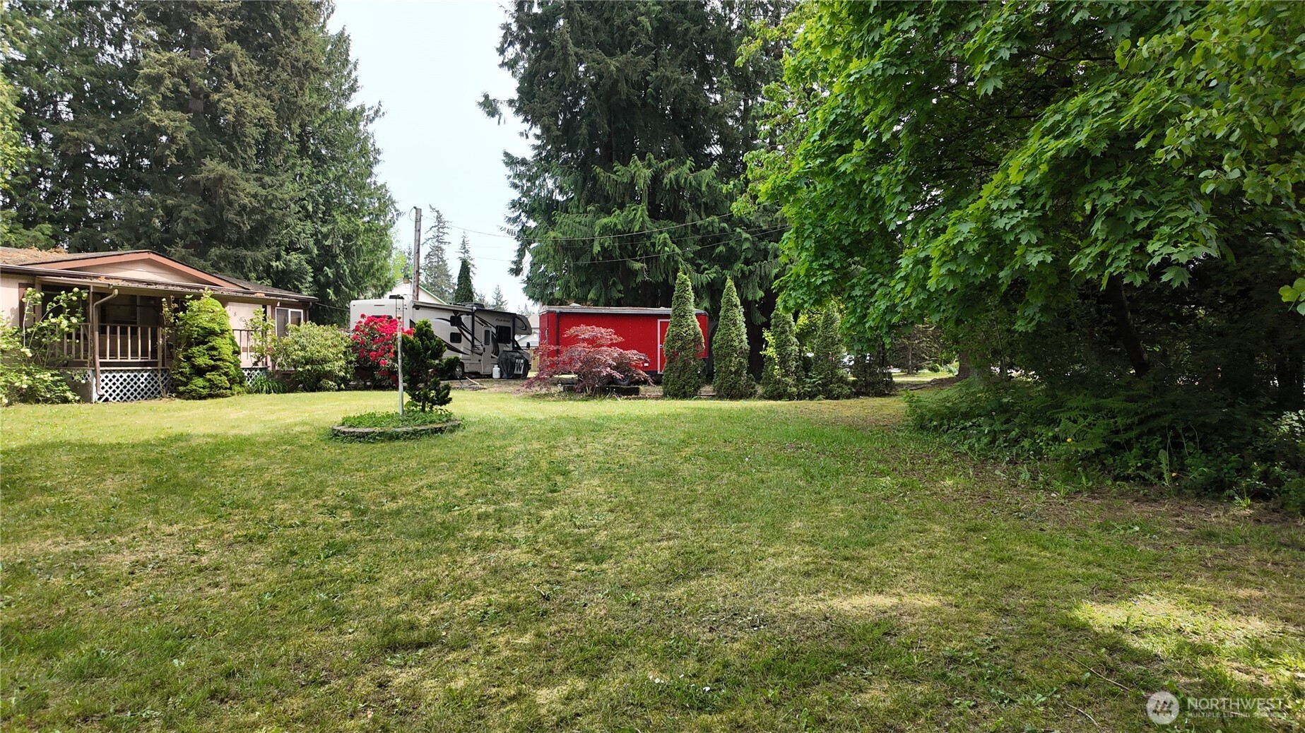18621 Smokey Point Boulevard Property Photo 24