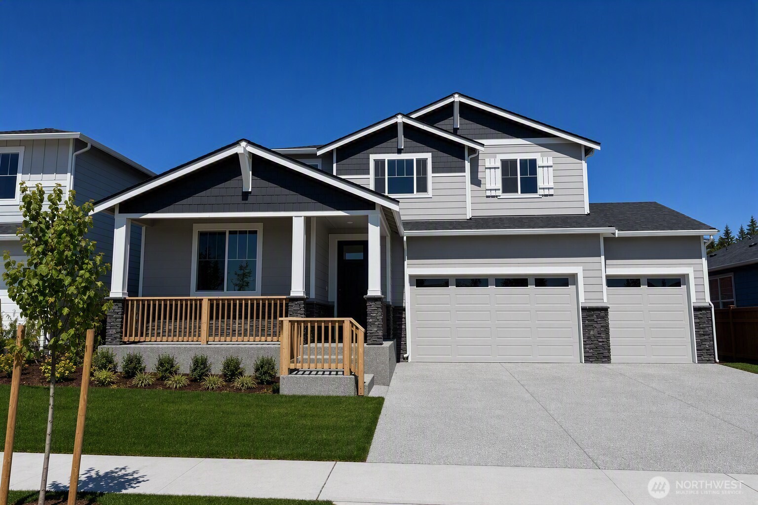 13910 208th Avenue Property Photo 1