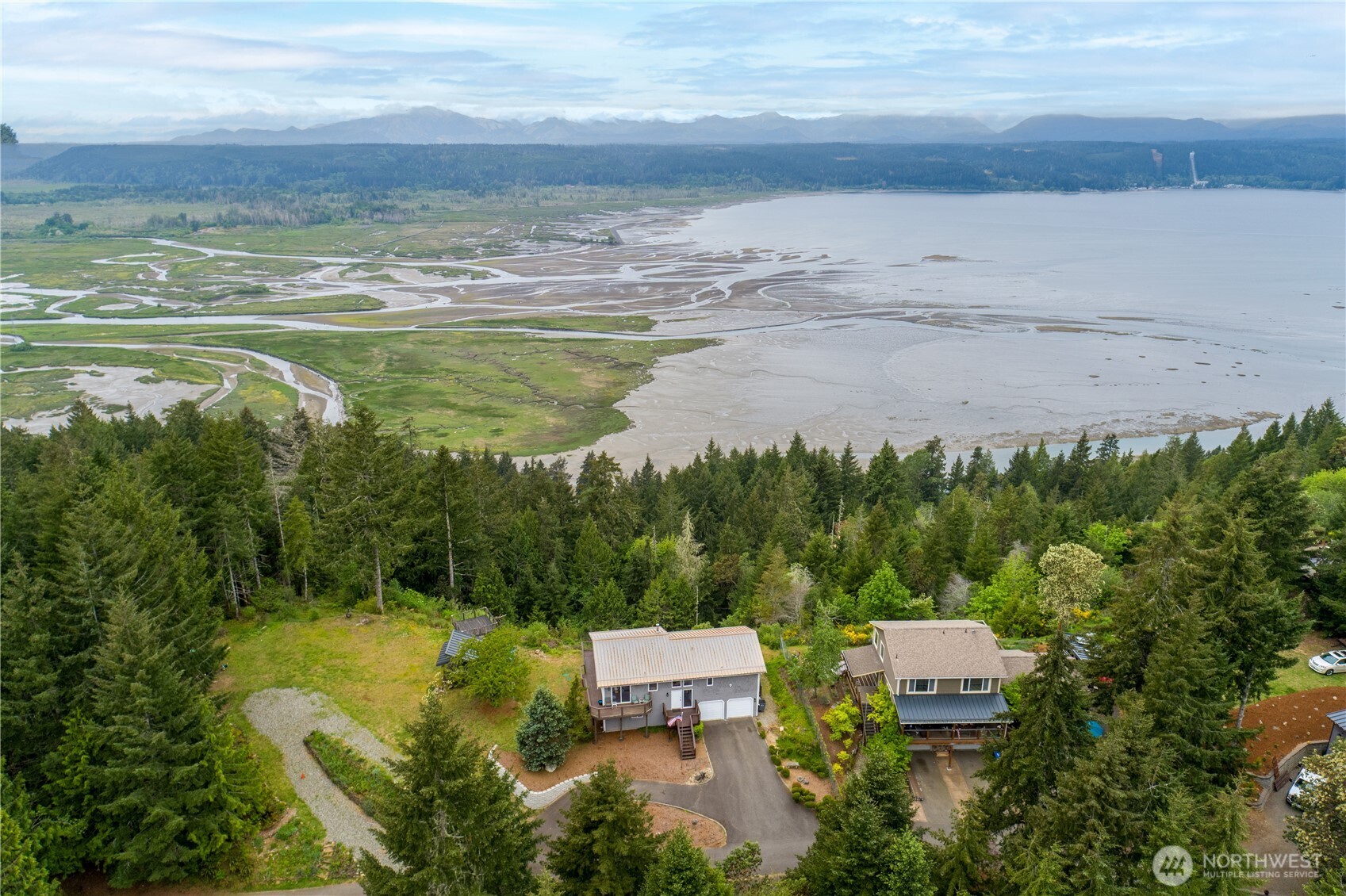 110 E Havenridge Drive Property Photo 8