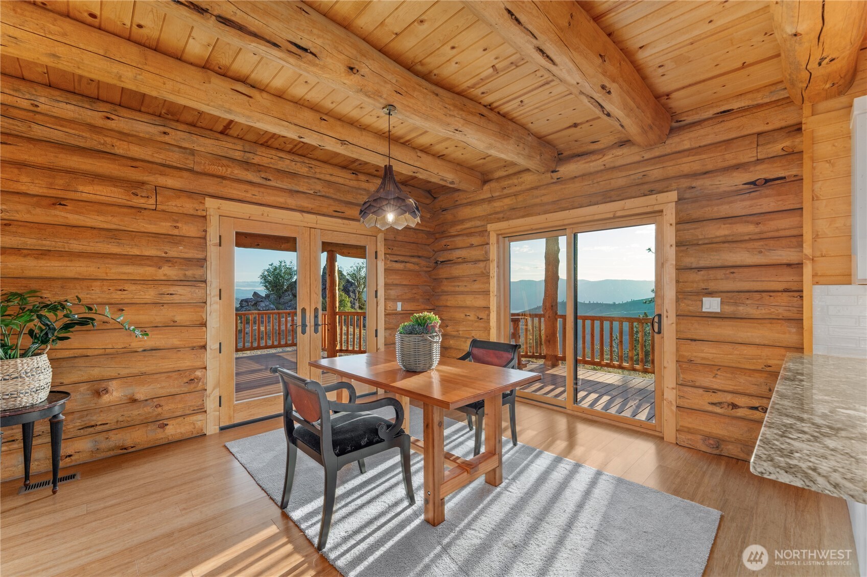 1831 Cottontail Lane Property Photo 23