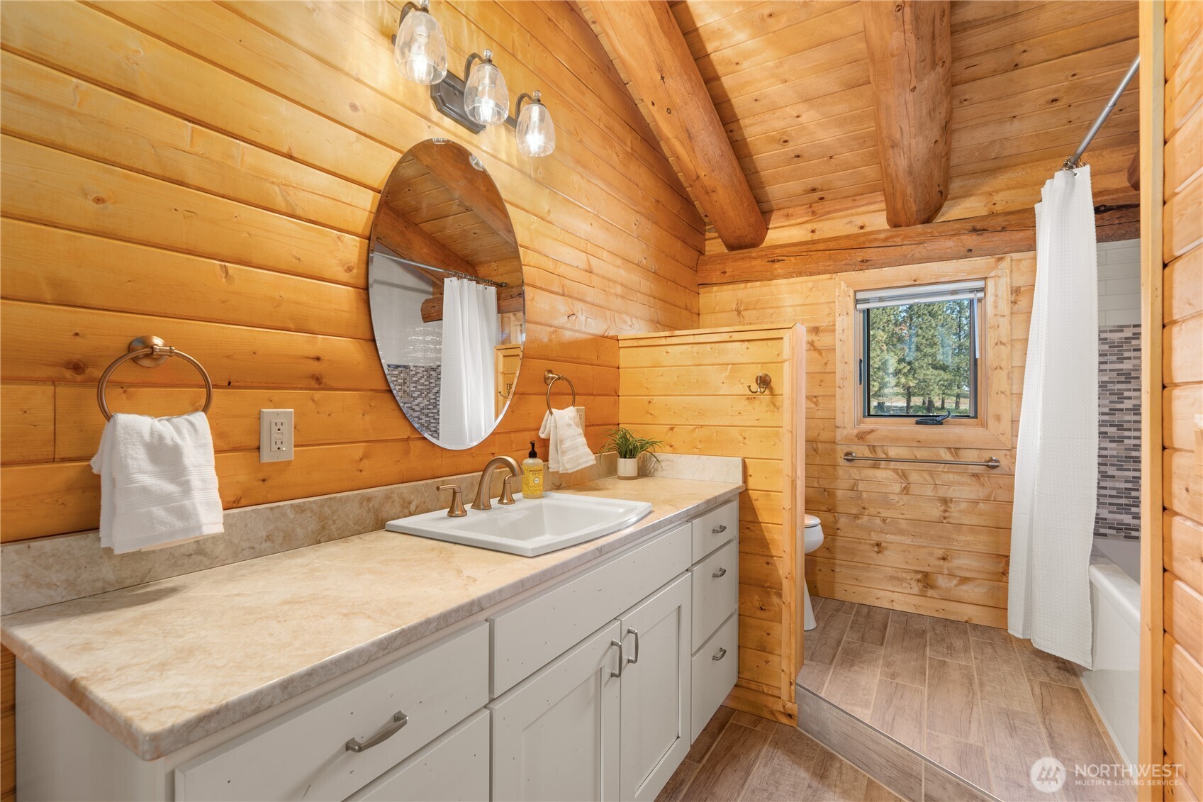 1831 Cottontail Lane Property Photo 32